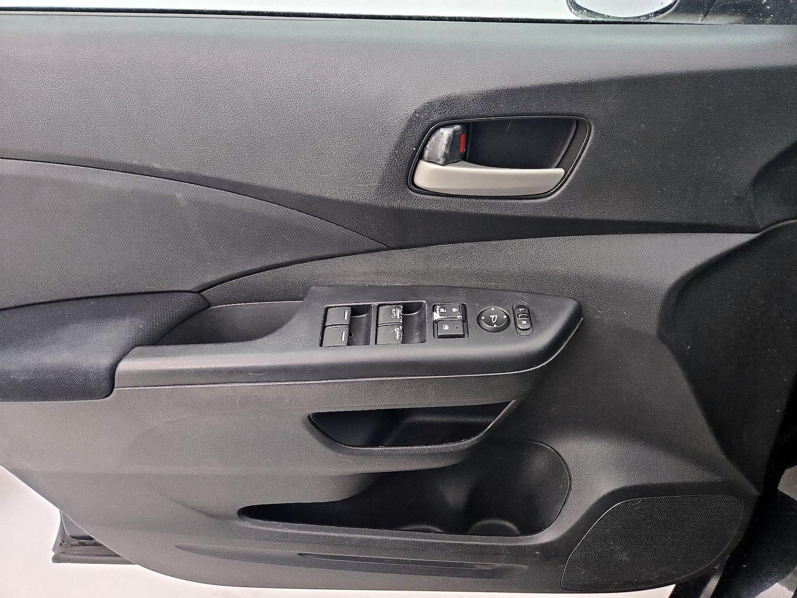 2016 Honda CR-V LX - Photo 13