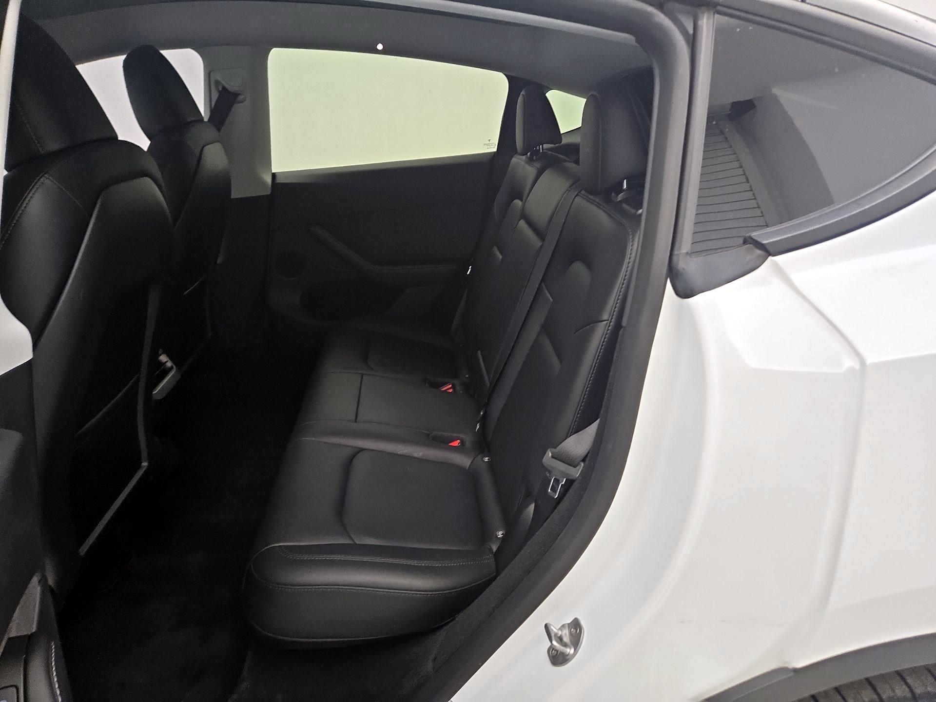 Thumbnail: 2023 Tesla Model Y - 18