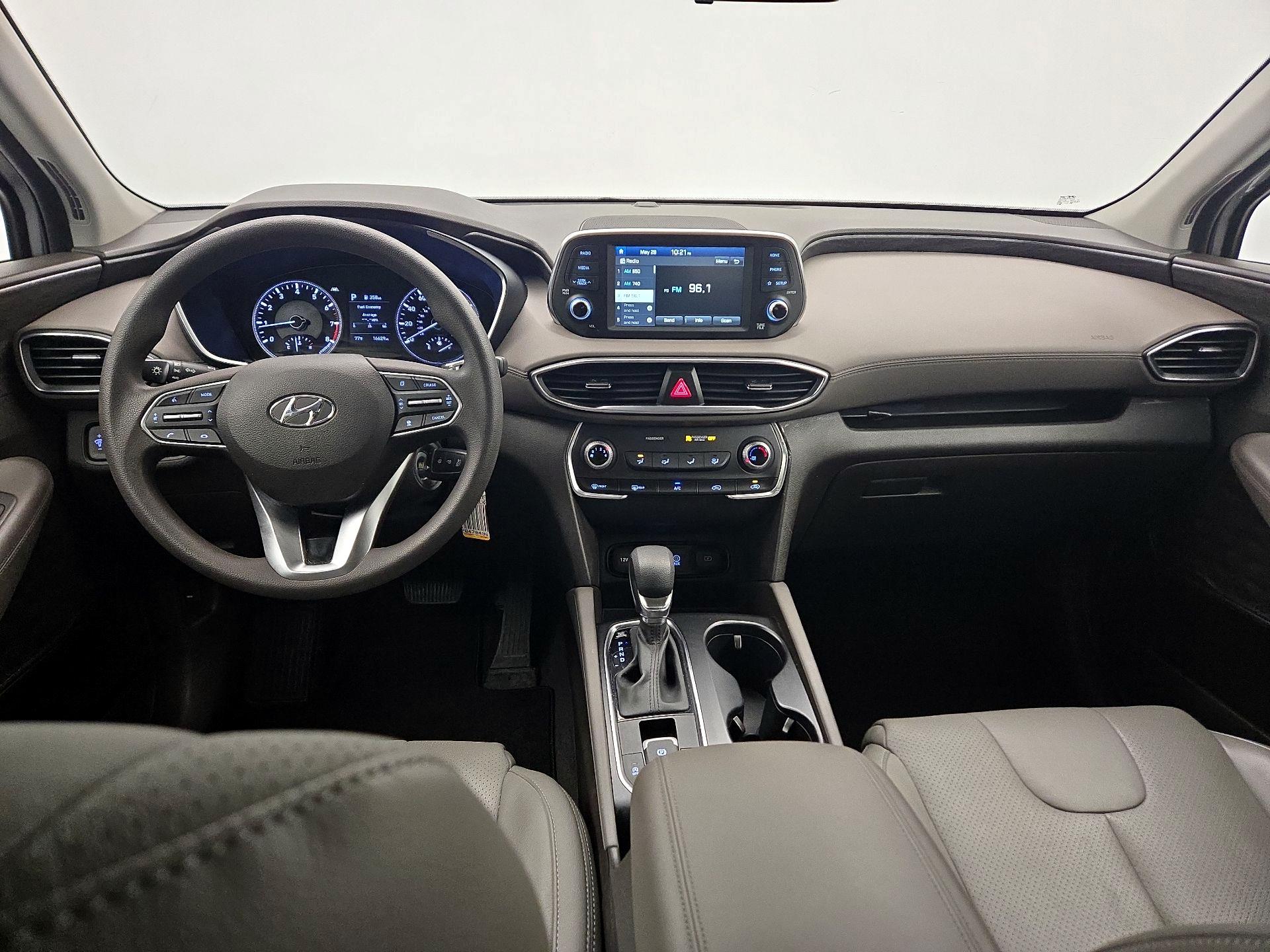 Thumbnail: 2020 Hyundai Santa Fe - 9