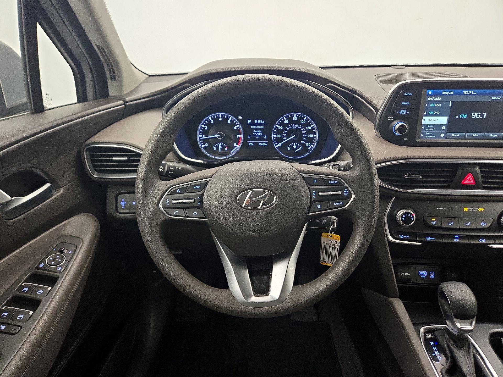 Thumbnail: 2020 Hyundai Santa Fe - 10