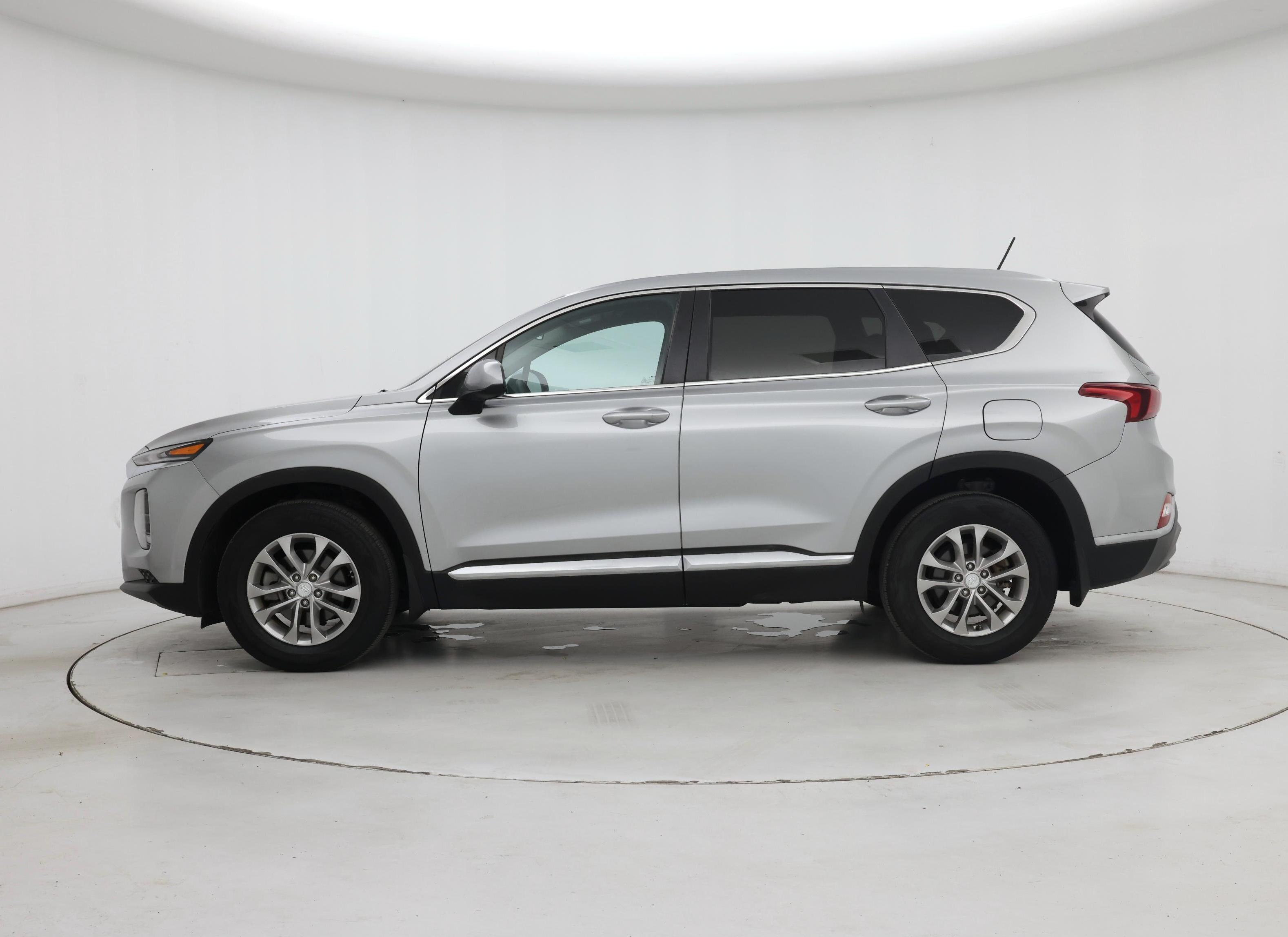Thumbnail: 2020 Hyundai Santa Fe - 3