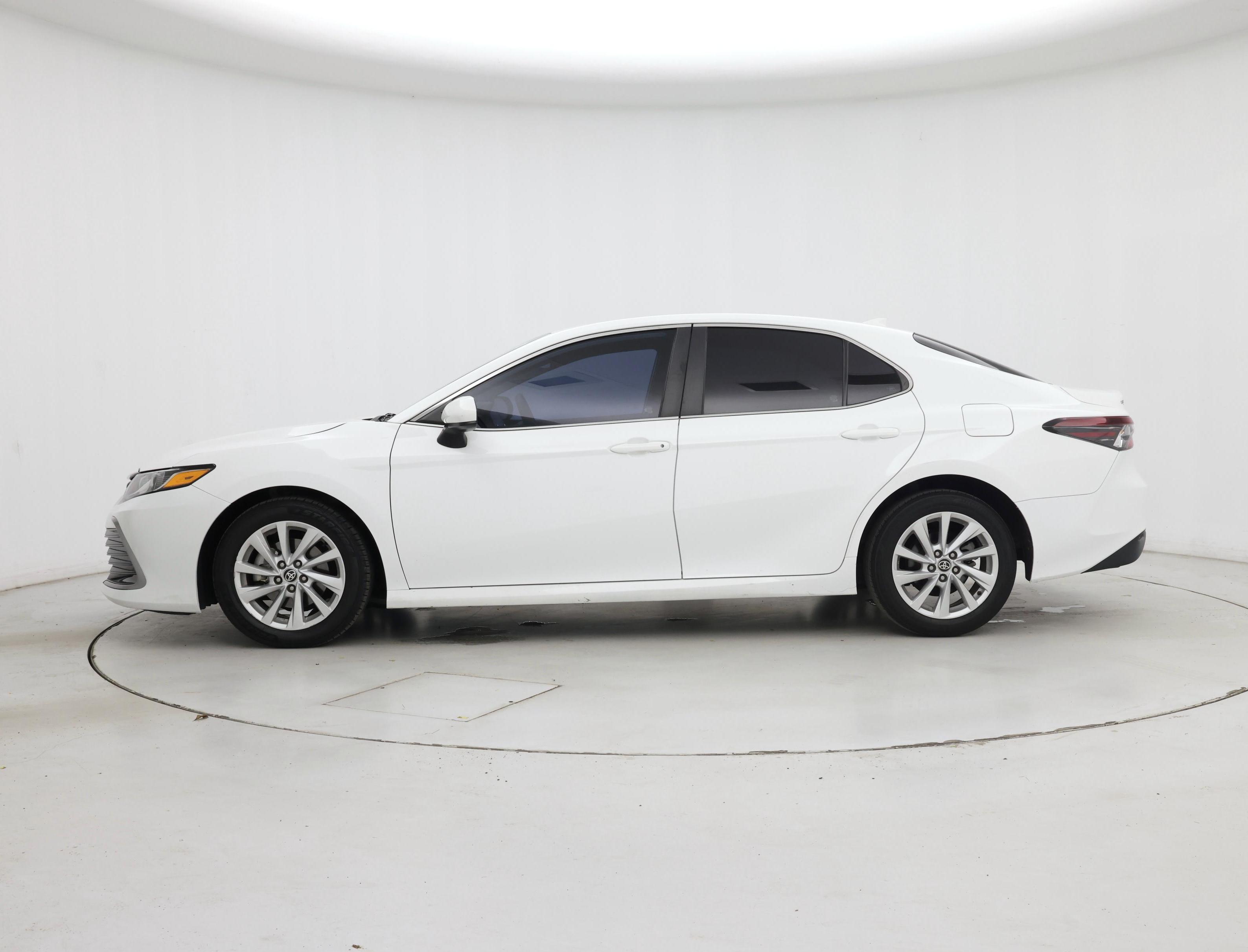 Thumbnail: 2023 Toyota Camry - 3