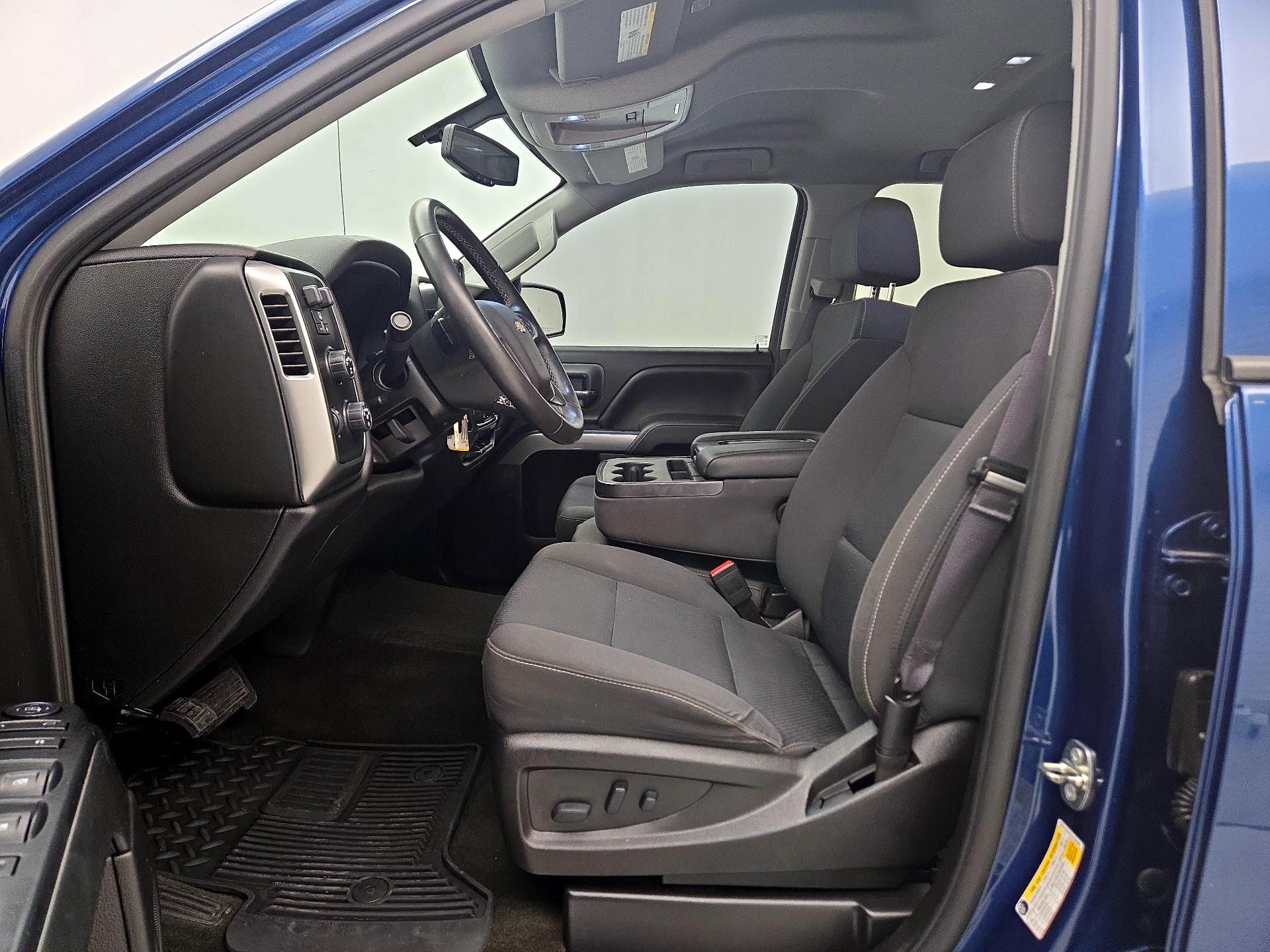Thumbnail: 2017 Chevrolet Silverado 1500 - 11