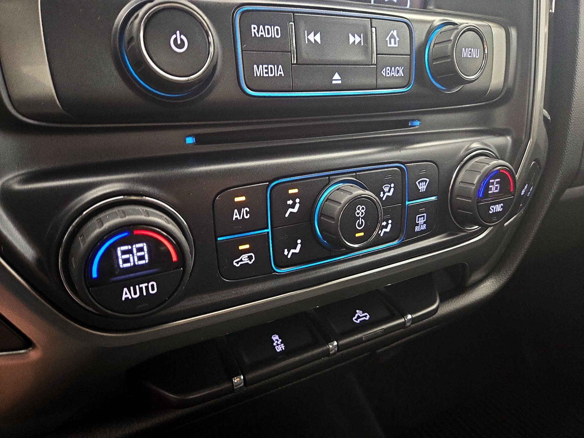 Thumbnail: 2017 Chevrolet Silverado 1500 - 16