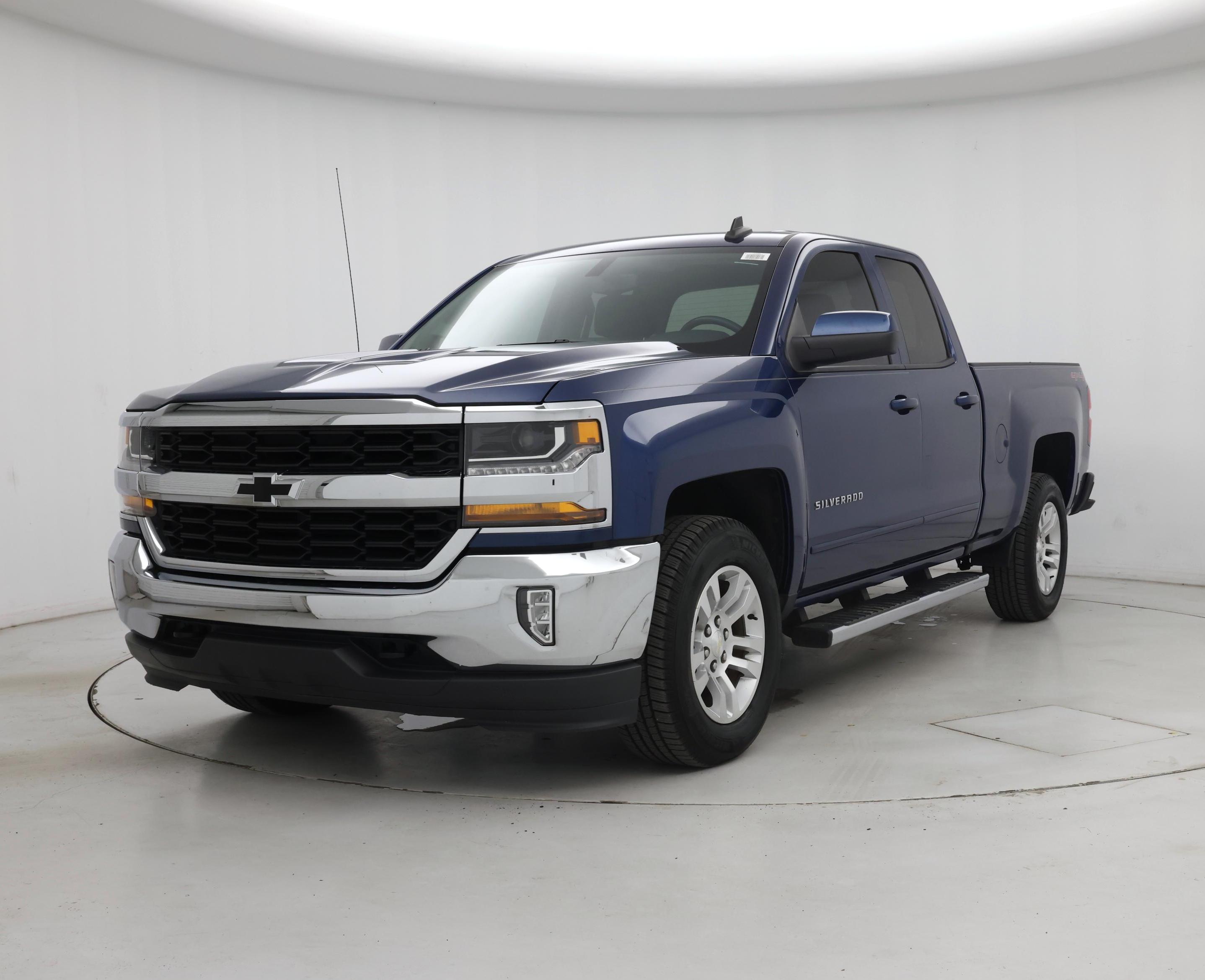 Thumbnail: 2017 Chevrolet Silverado 1500 - 4