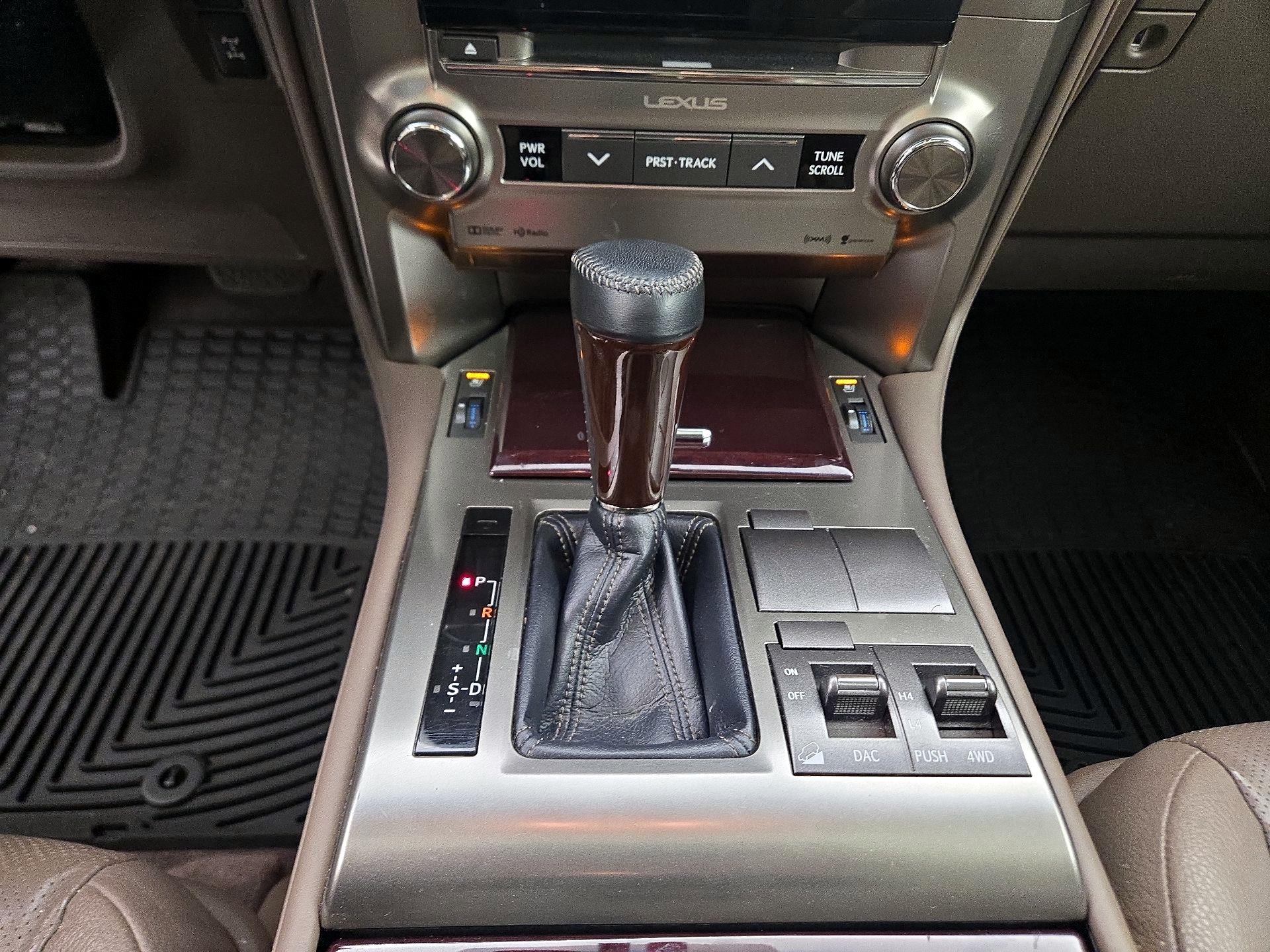 Thumbnail: 2018 Lexus GX - 18