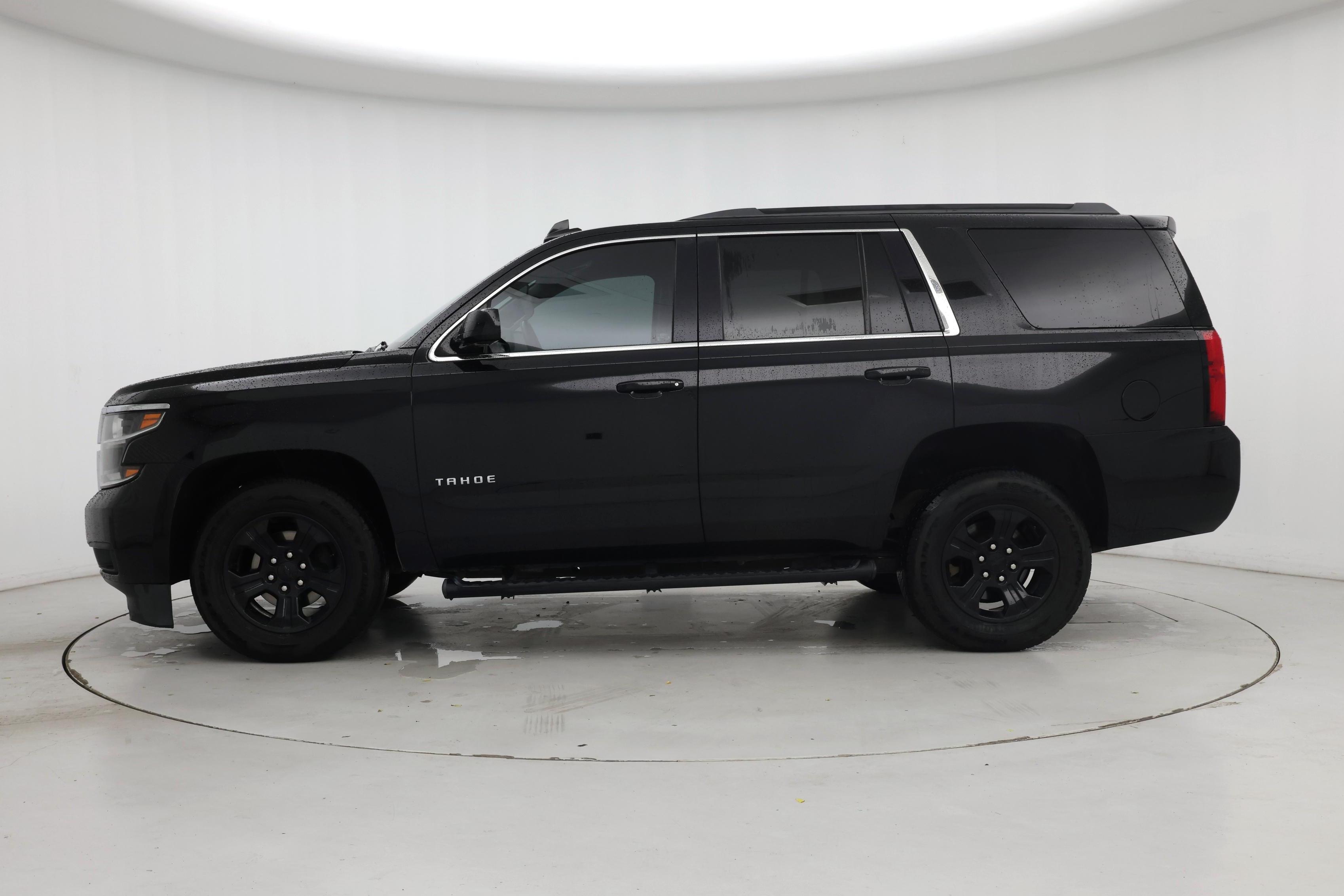 Thumbnail: 2020 Chevrolet Tahoe - 3