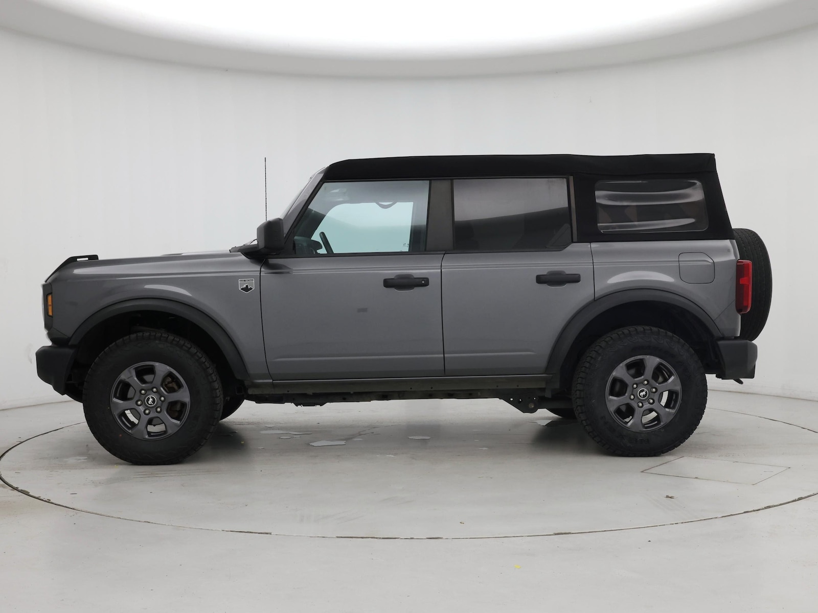 2023 Ford Bronco 4-Door Big Bend - Photo 4