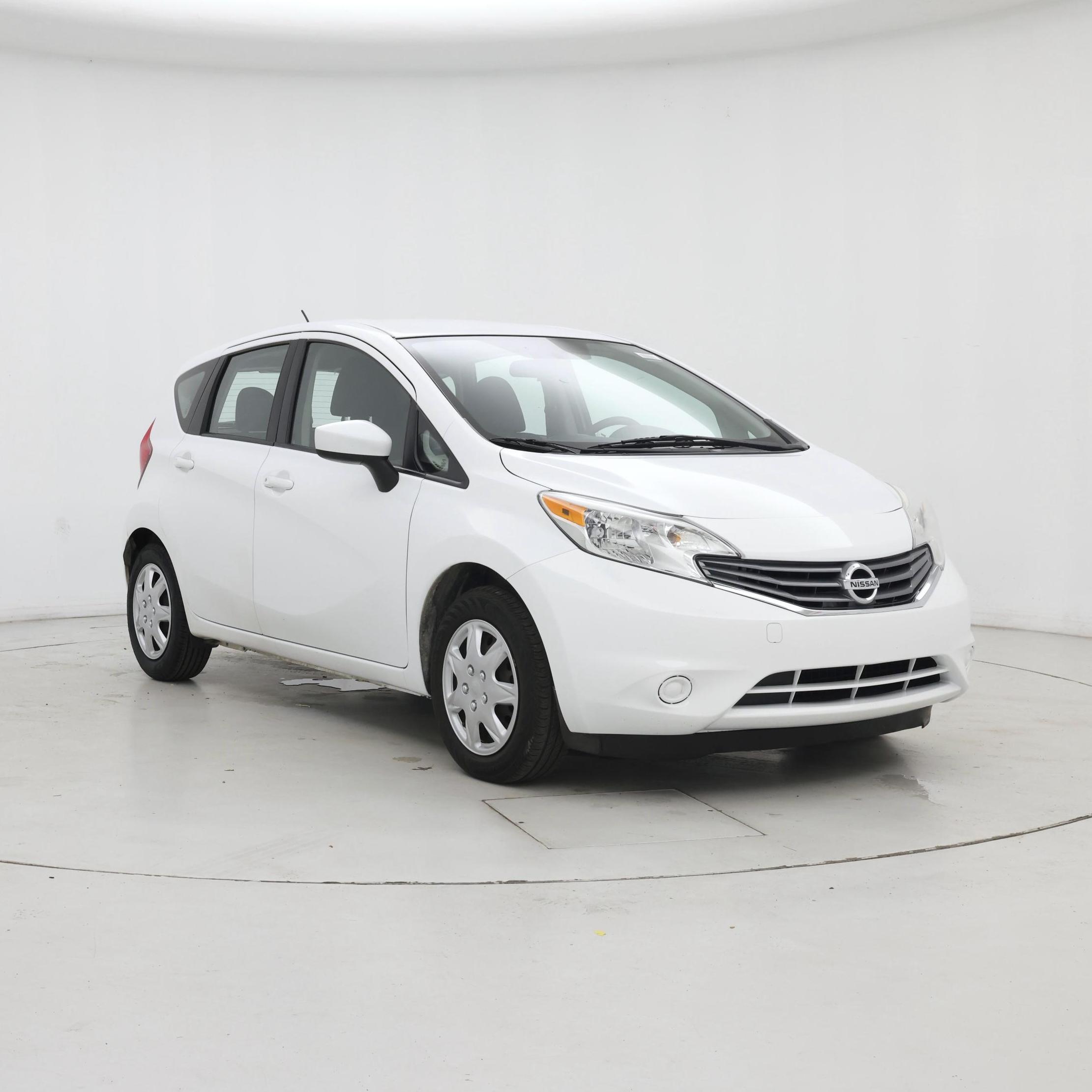 White 2016 Nissan Versa Note Hatchback Front-Wheel Drive Automatic