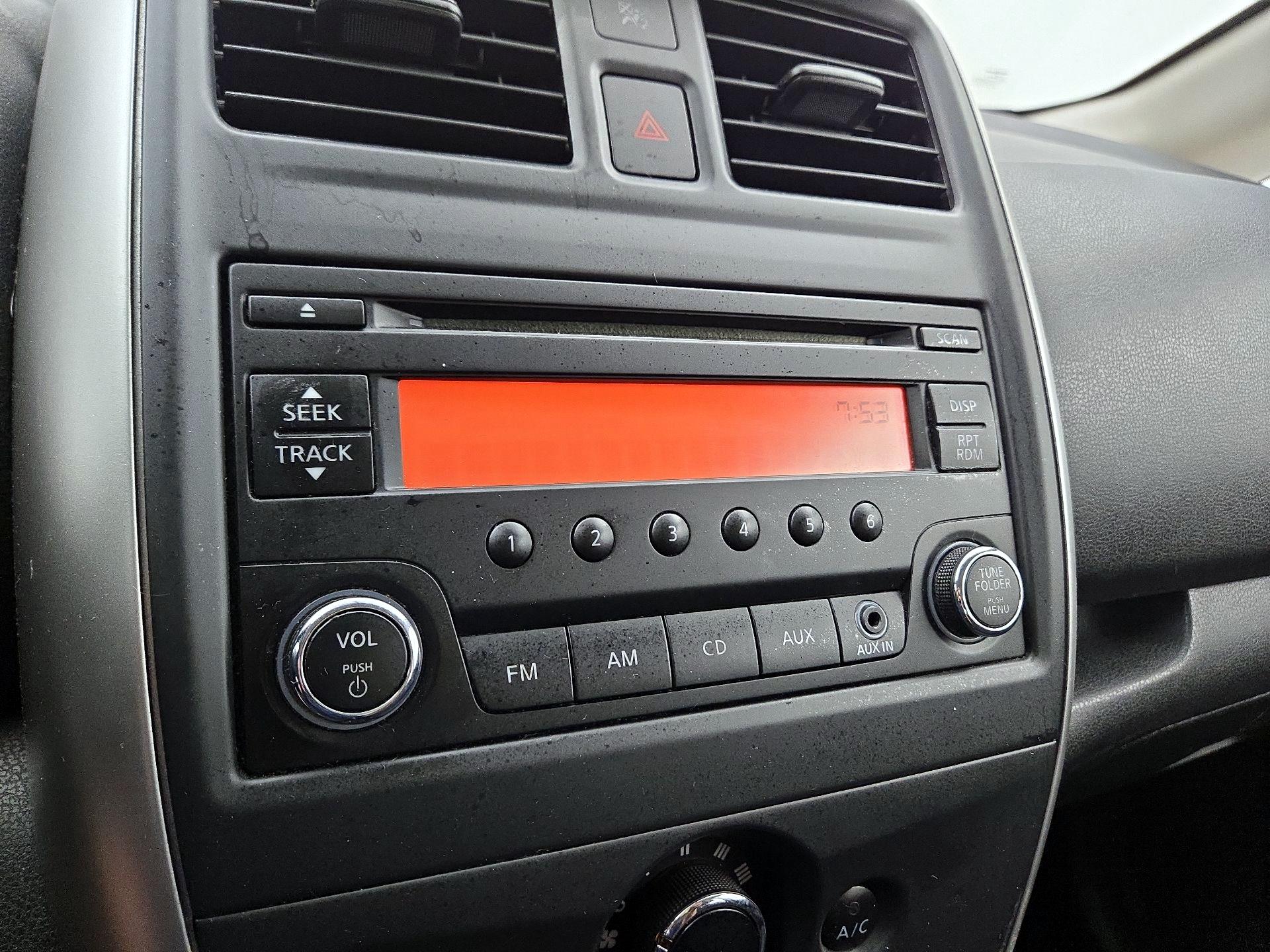 Thumbnail: 2016 Nissan Versa Note - 14