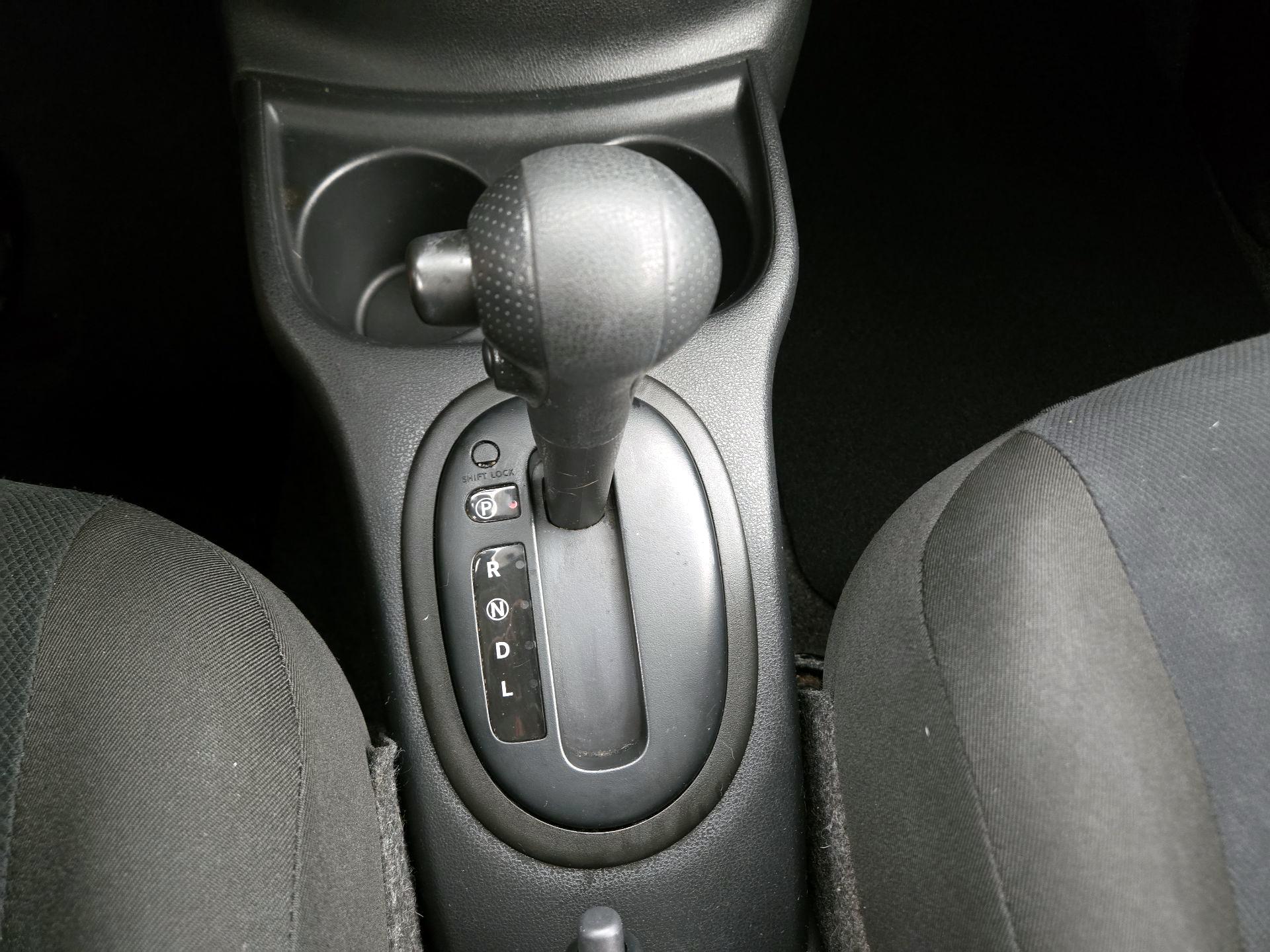 Thumbnail: 2016 Nissan Versa Note - 16