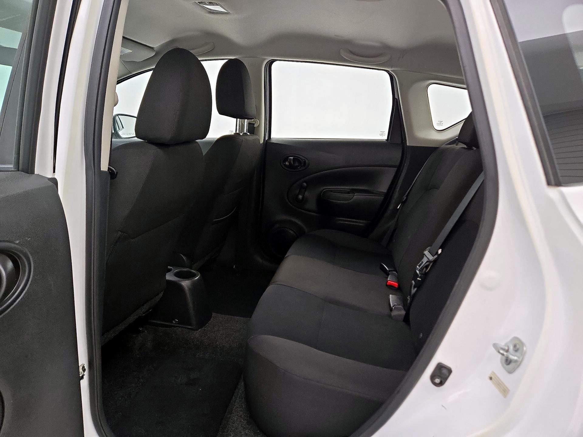Thumbnail: 2016 Nissan Versa Note - 18