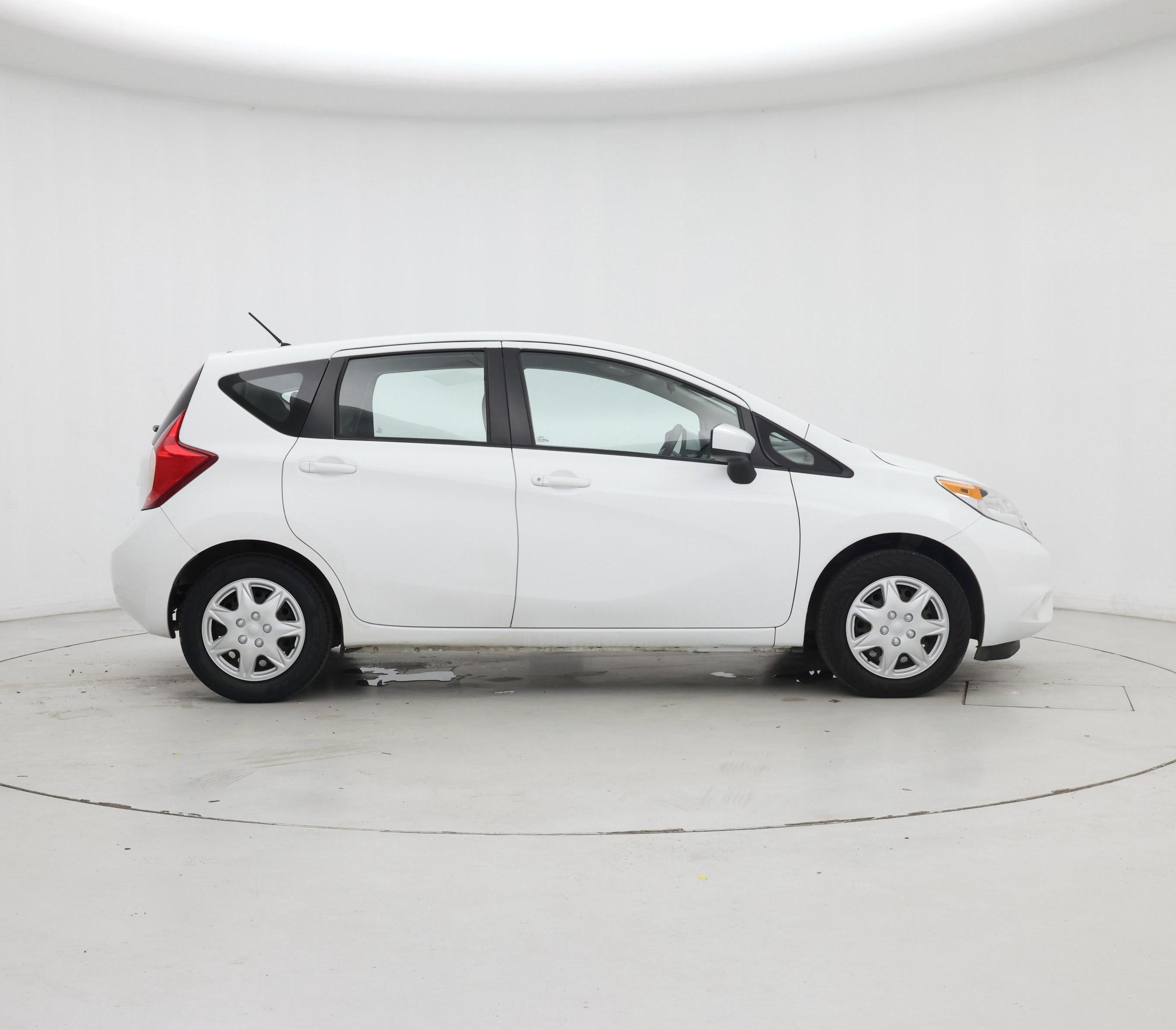 Thumbnail: 2016 Nissan Versa Note - 7