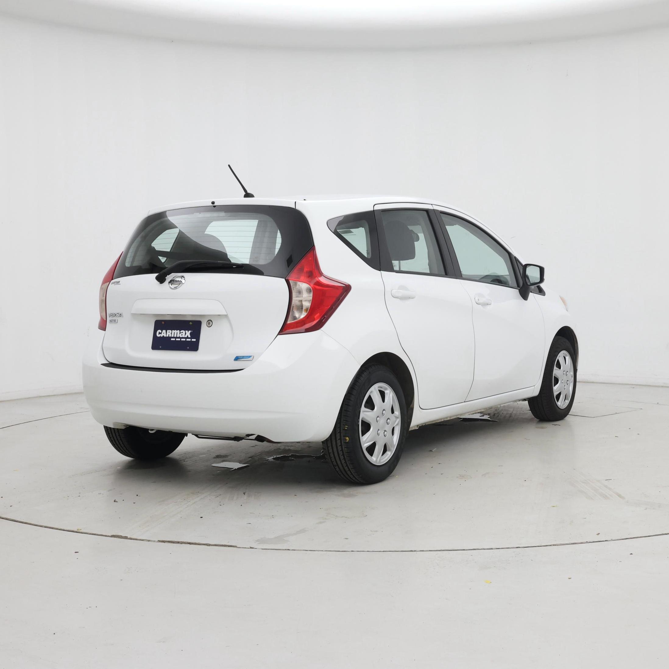 Thumbnail: 2016 Nissan Versa Note - 8