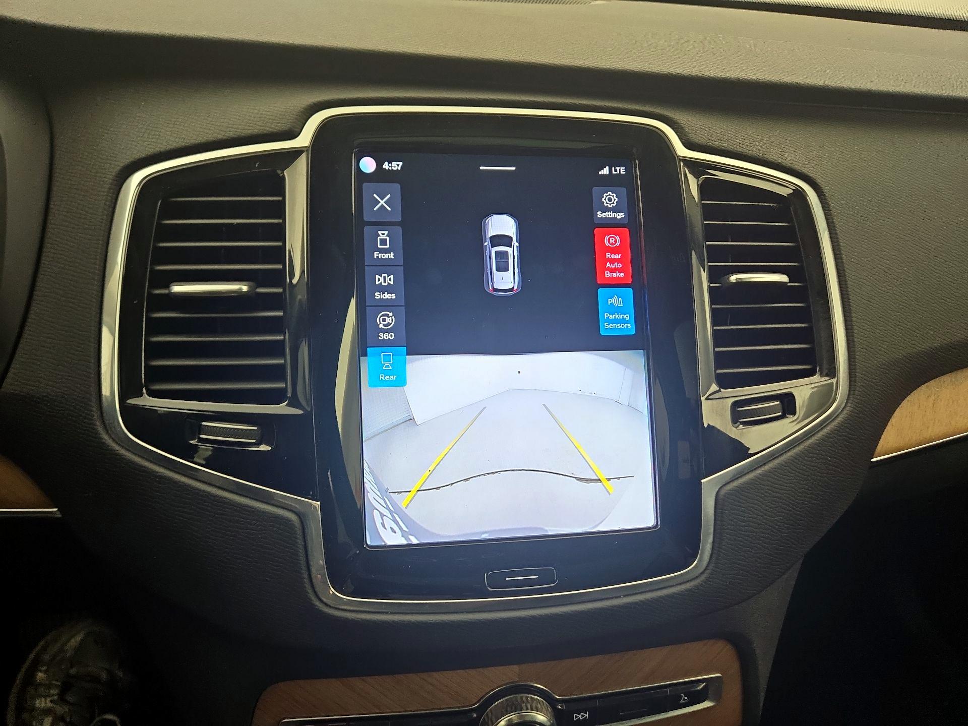 Thumbnail: 2023 Volvo XC90 - 15