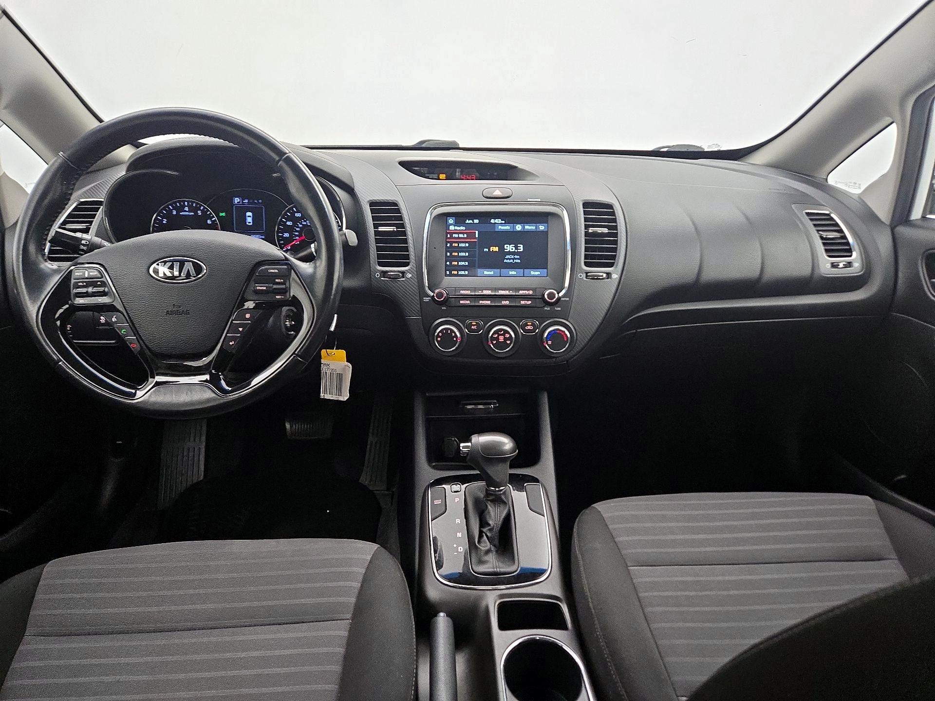 Thumbnail: 2018 Kia Forte - 9