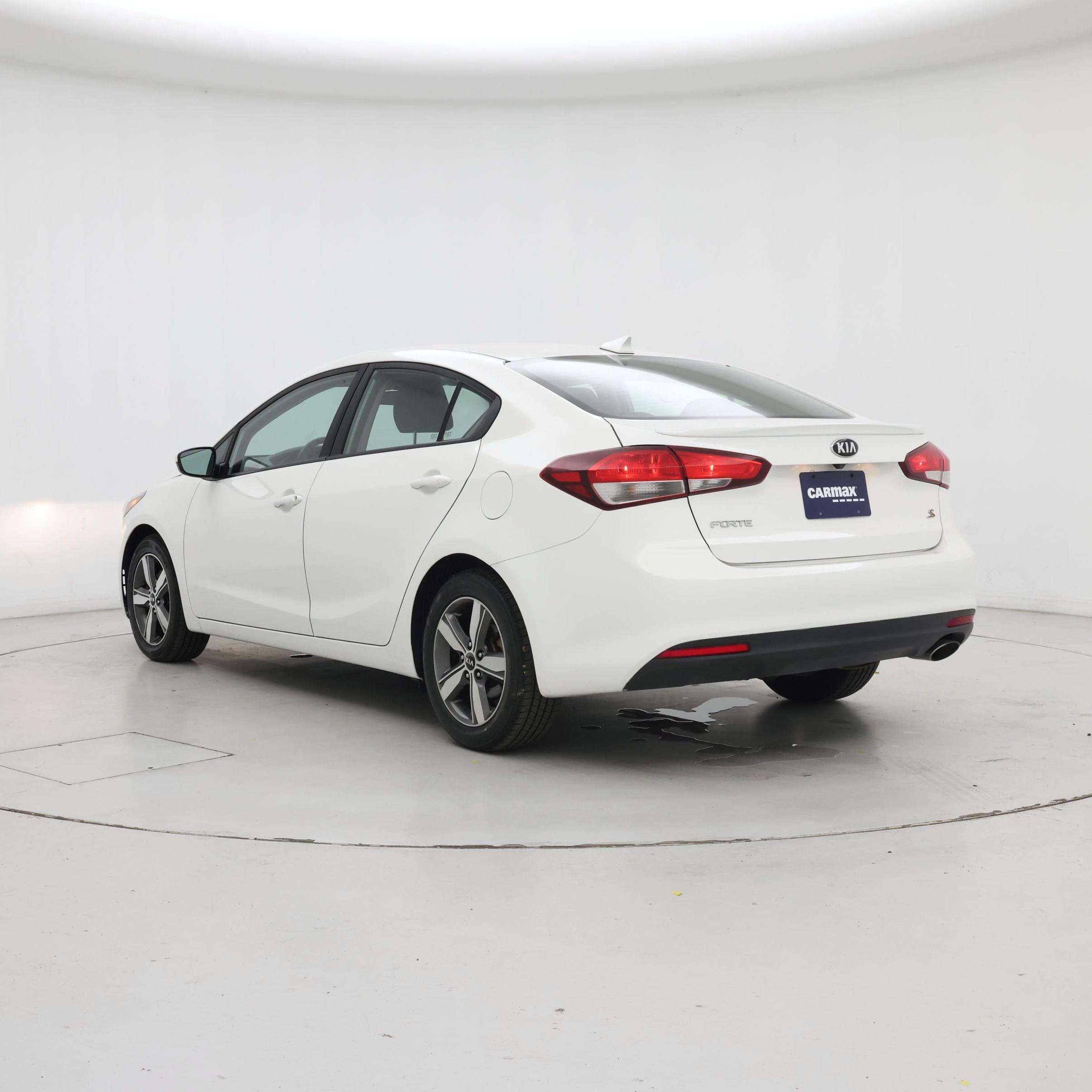 Thumbnail: 2018 Kia Forte - 2