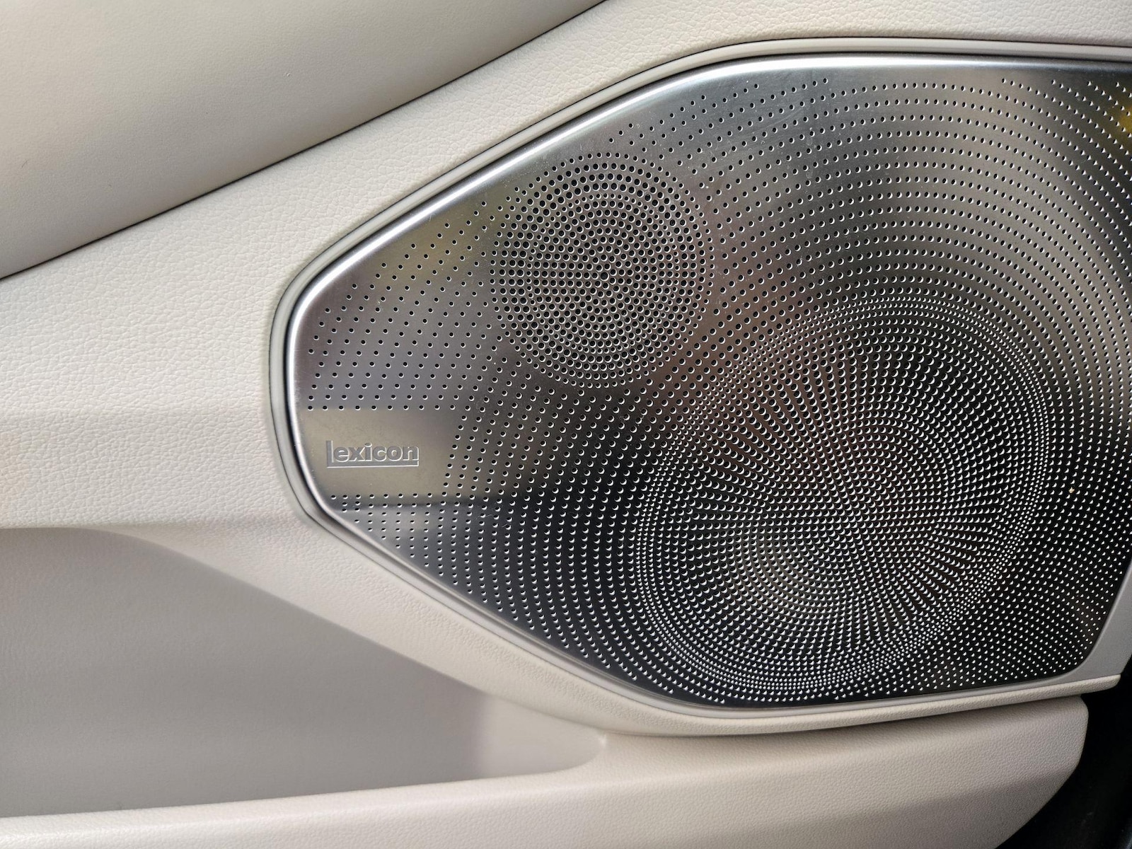 2019 GENESIS G90 Premium - Photo 24