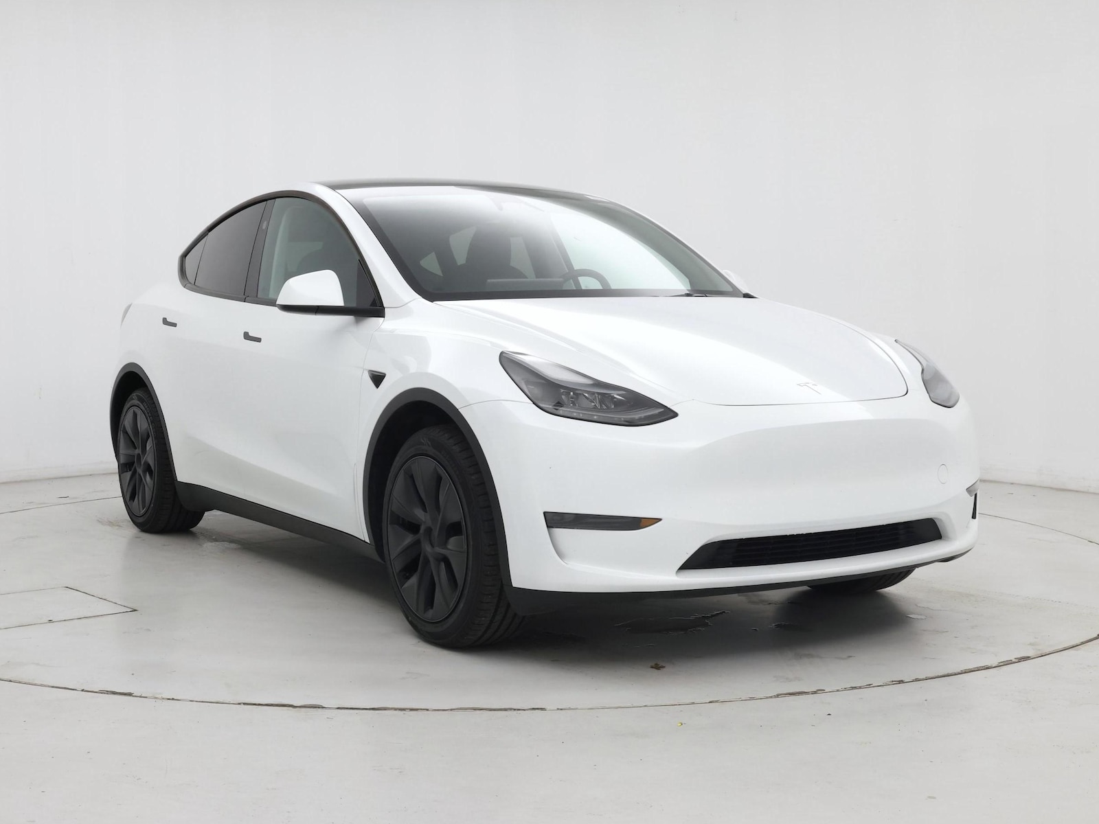2024 Tesla Model Y Long Range - Photo 2