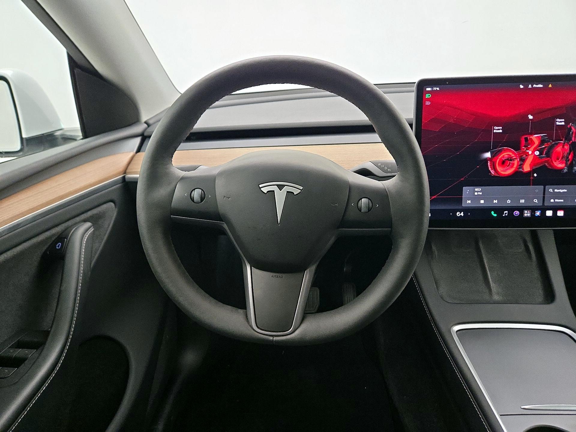 Thumbnail: 2024 Tesla Model Y - 10