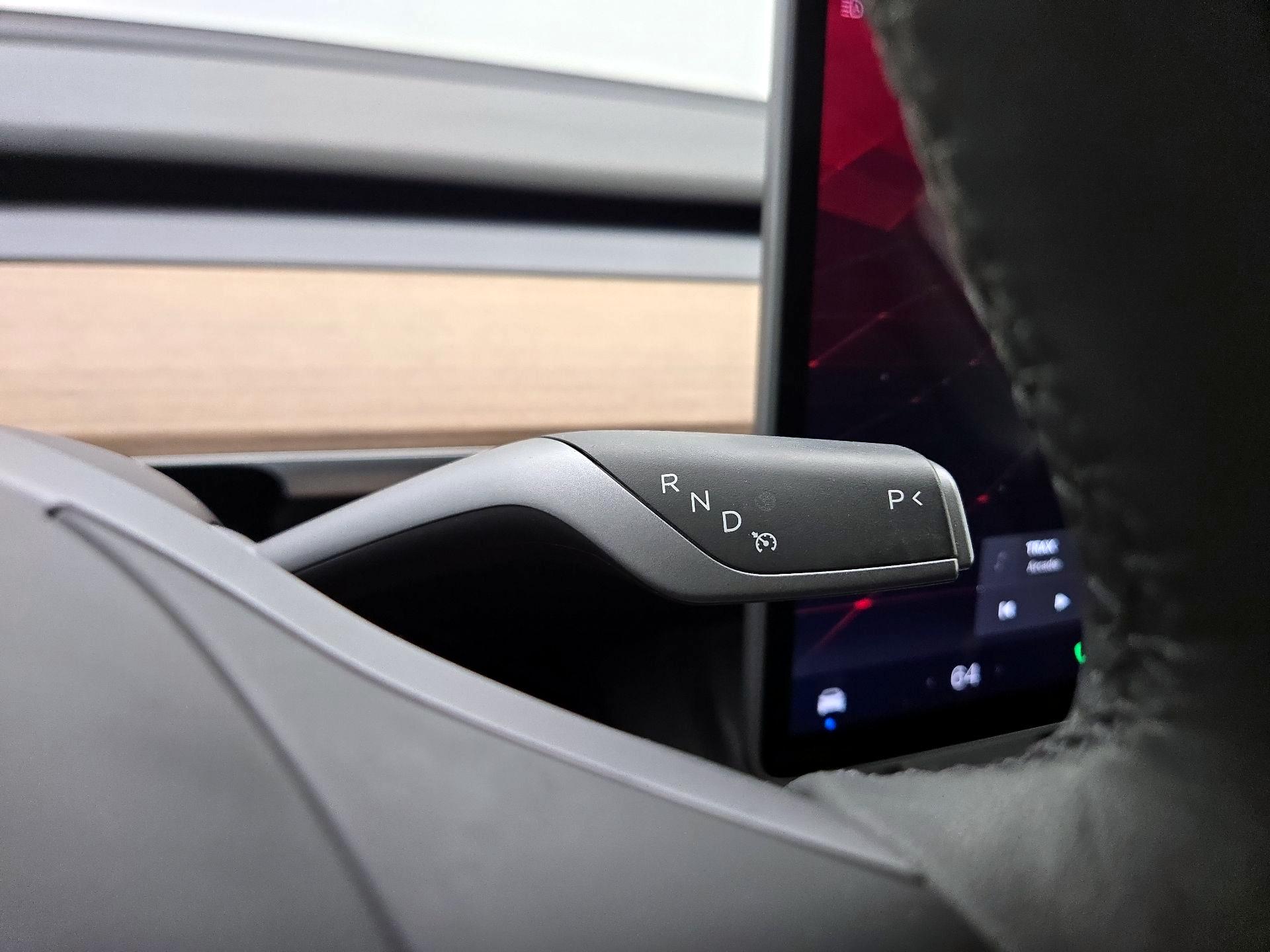 Thumbnail: 2024 Tesla Model Y - 17