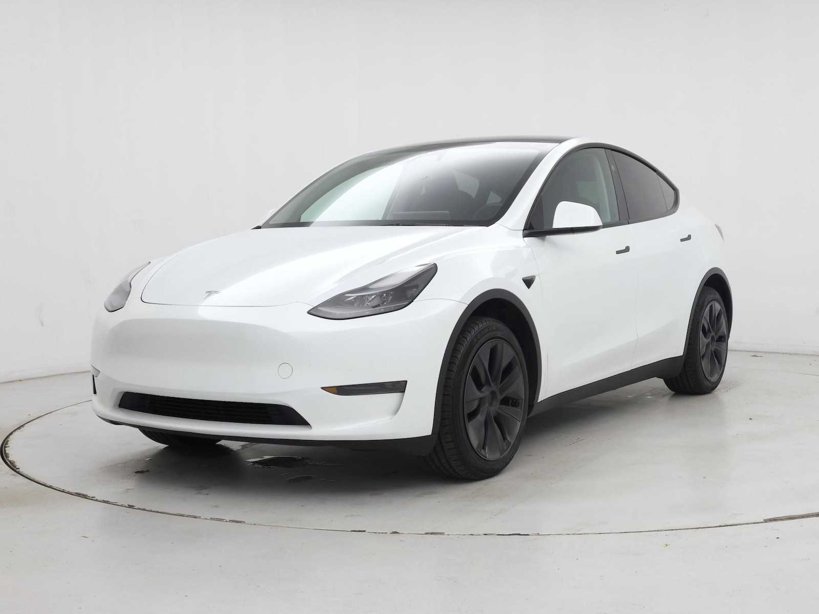 2024 Tesla Model Y Long Range - Photo 5