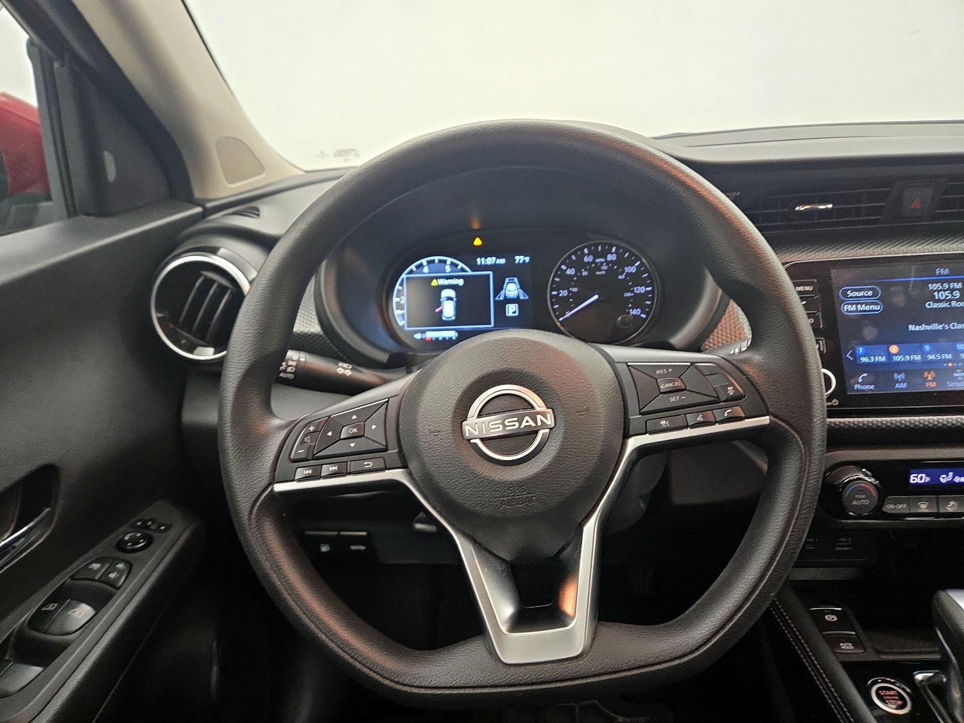 Thumbnail: 2022 Nissan Kicks - 10