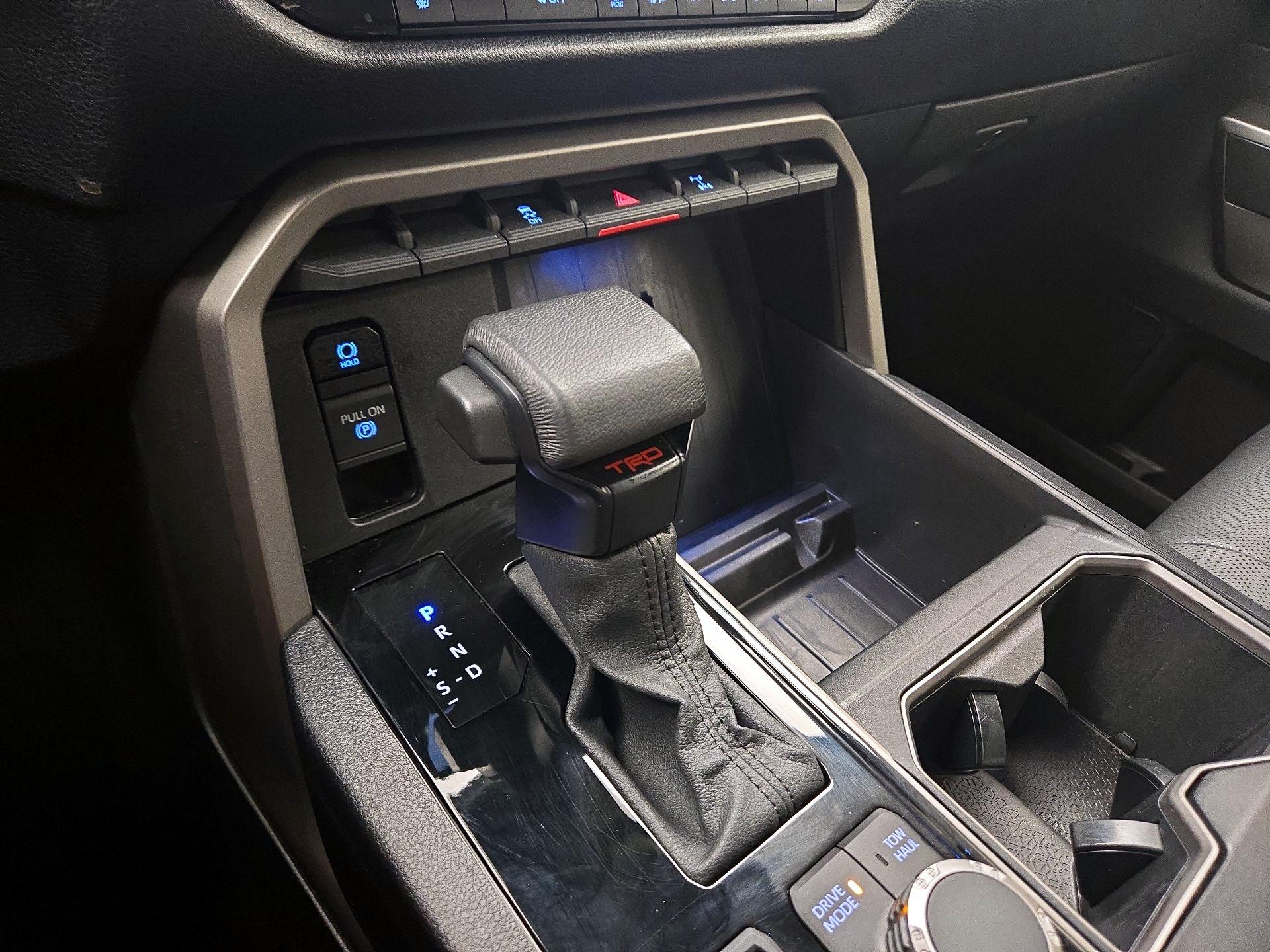 Thumbnail: 2024 Toyota Tundra - 17
