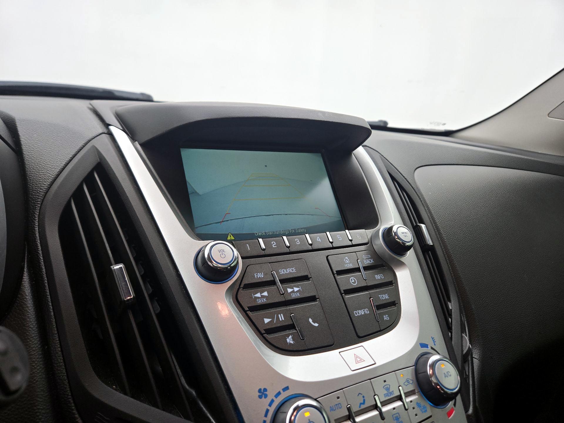 Thumbnail: 2016 Chevrolet Equinox - 13