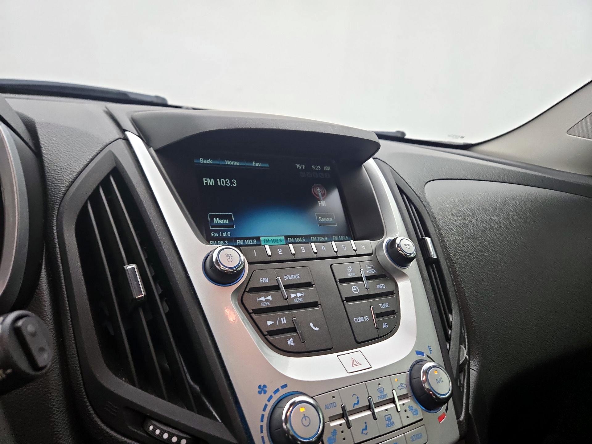 Thumbnail: 2016 Chevrolet Equinox - 14