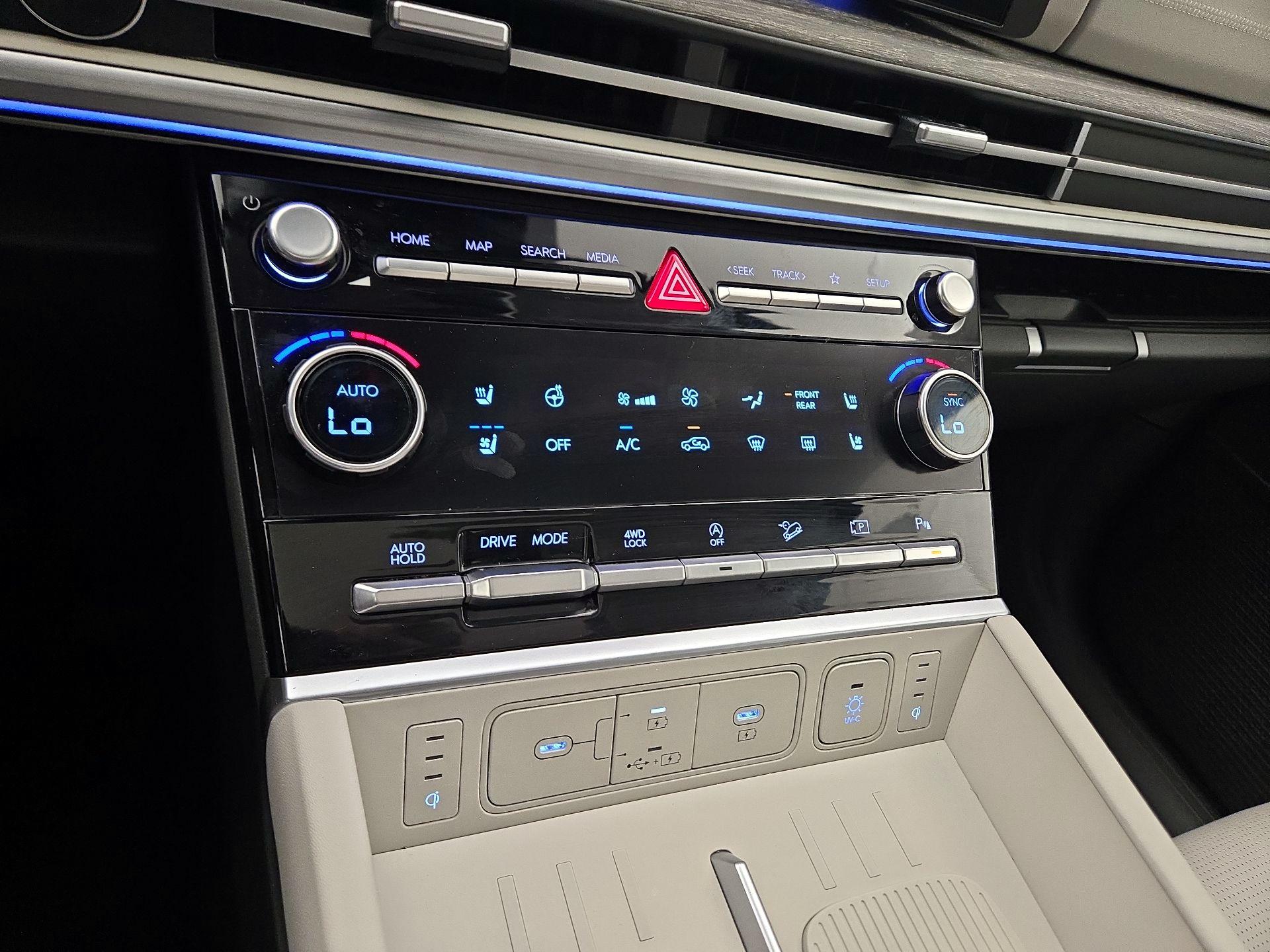 Thumbnail: 2025 Hyundai Santa Fe - 17