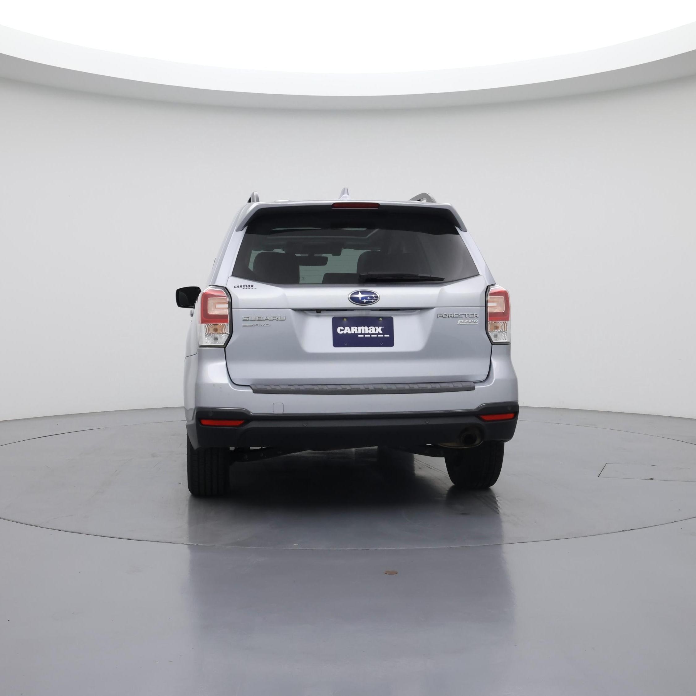 Thumbnail: 2017 Subaru Forester - 6