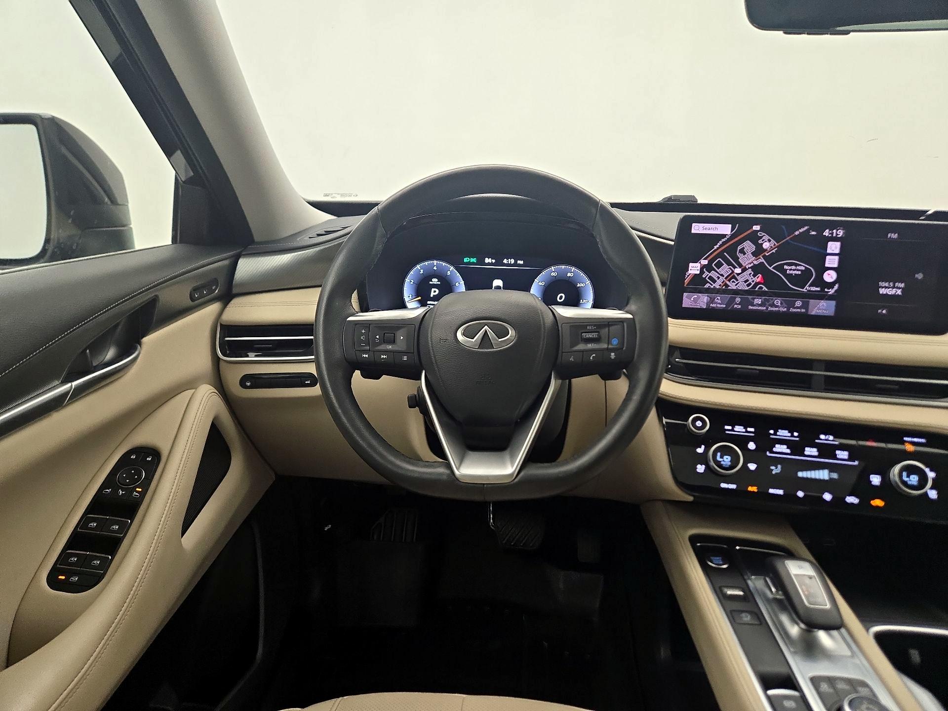 Thumbnail: 2023 INFINITI QX60 - 10