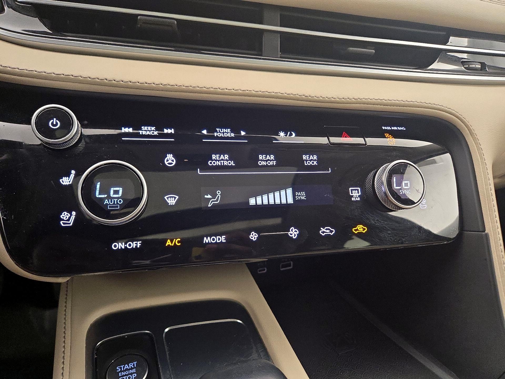 Thumbnail: 2023 INFINITI QX60 - 17