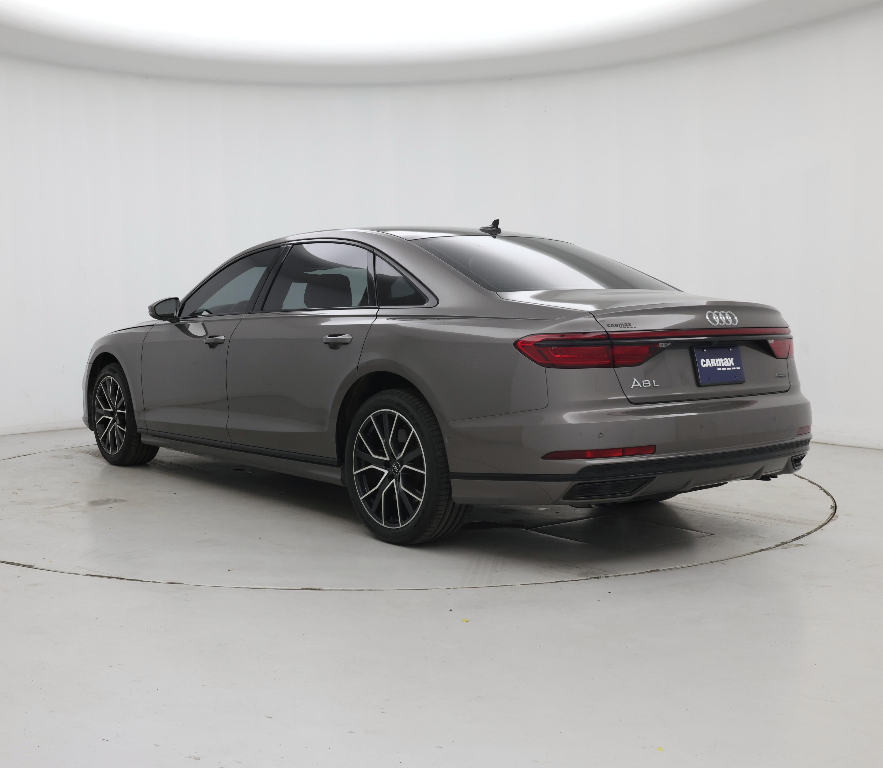 Thumbnail: 2020 Audi A8 - 2