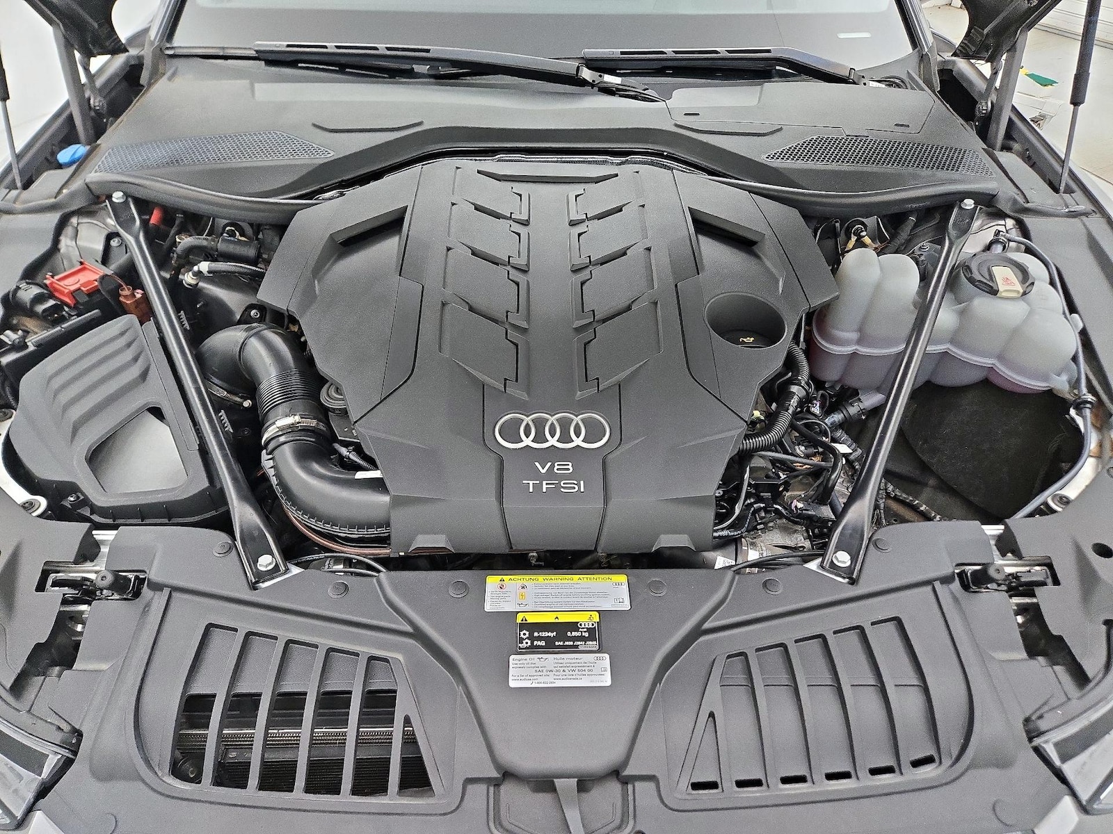 2020 Audi A8 Base - Photo 24
