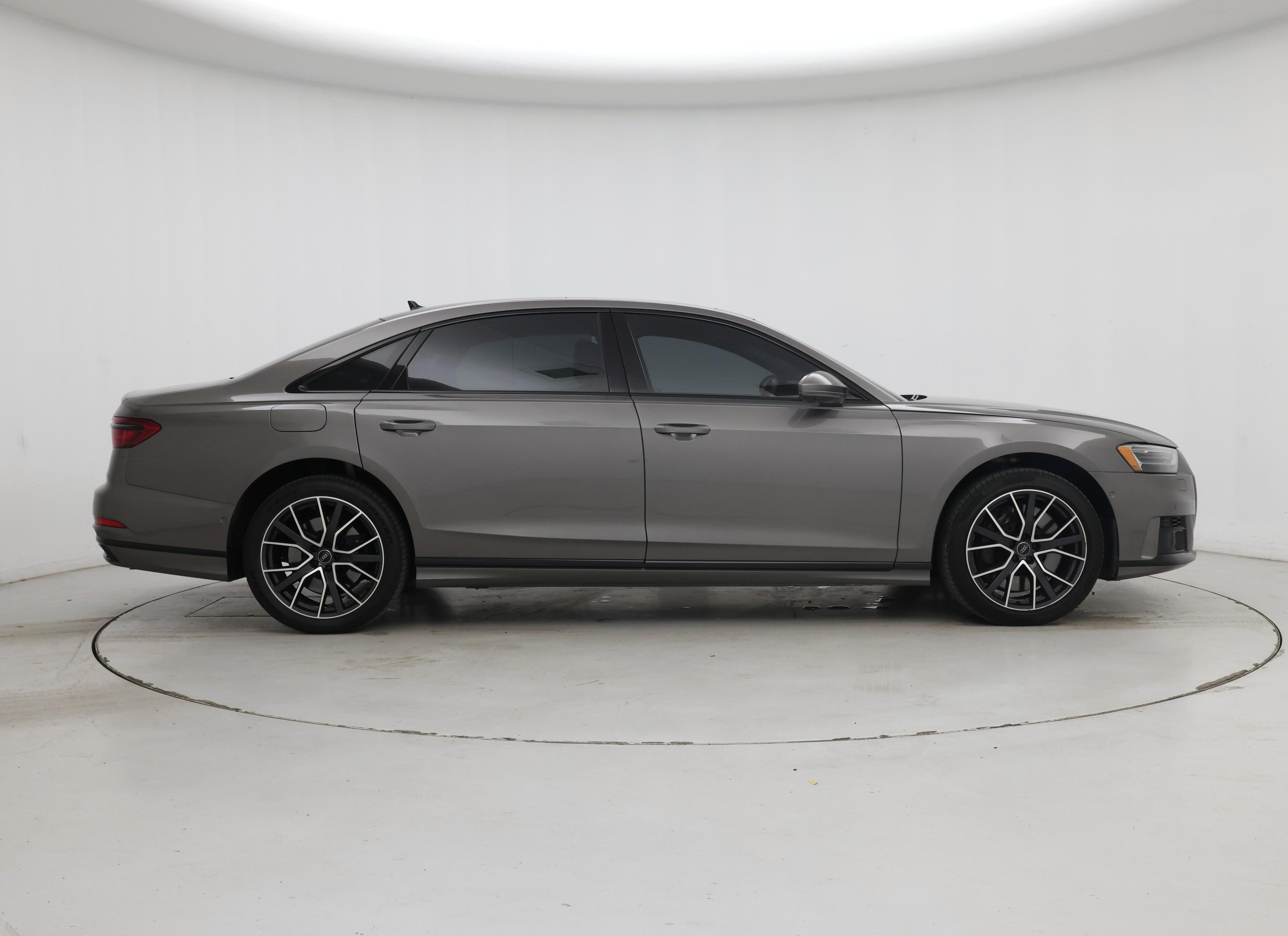 Thumbnail: 2020 Audi A8 - 7