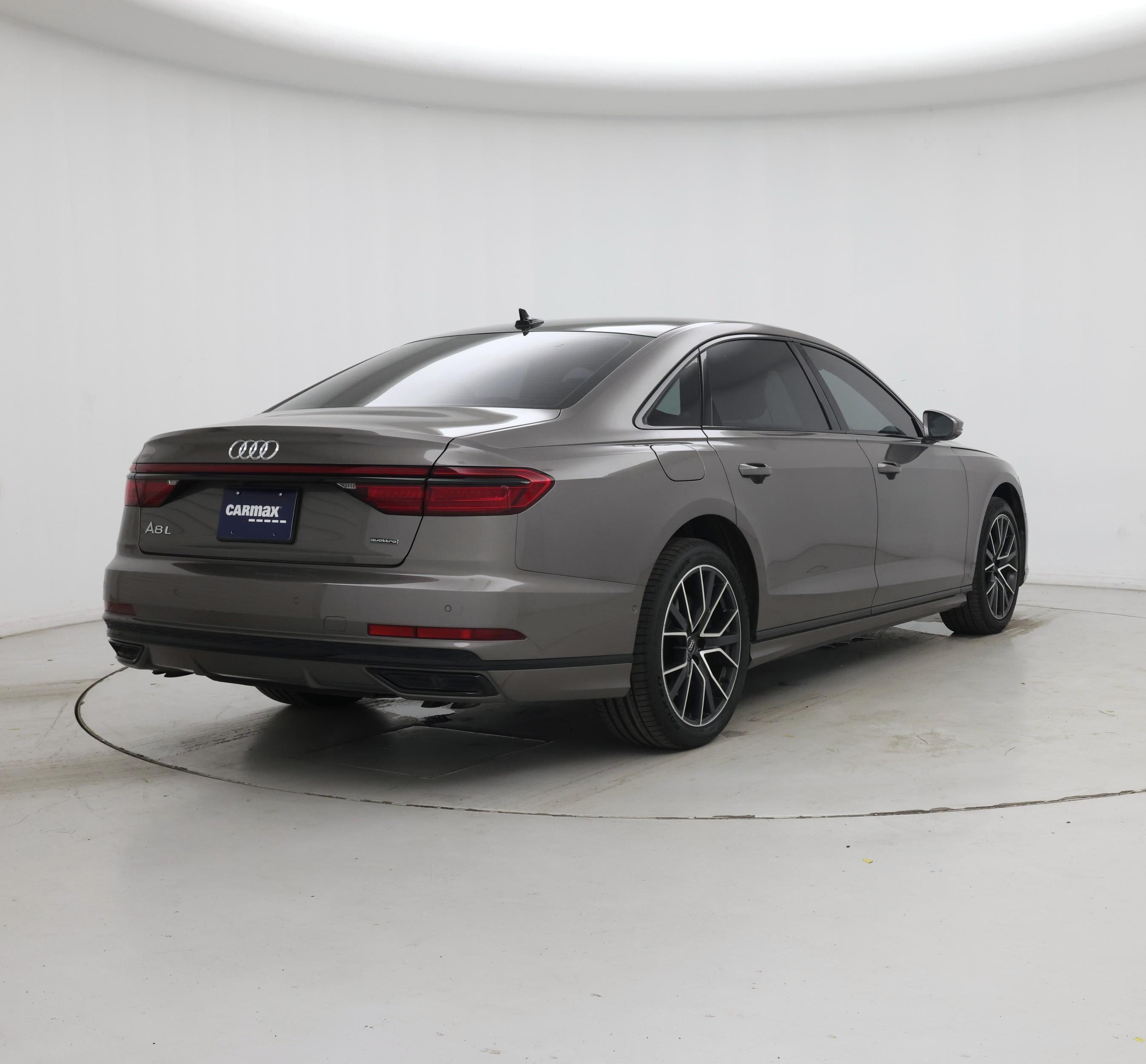 Thumbnail: 2020 Audi A8 - 8