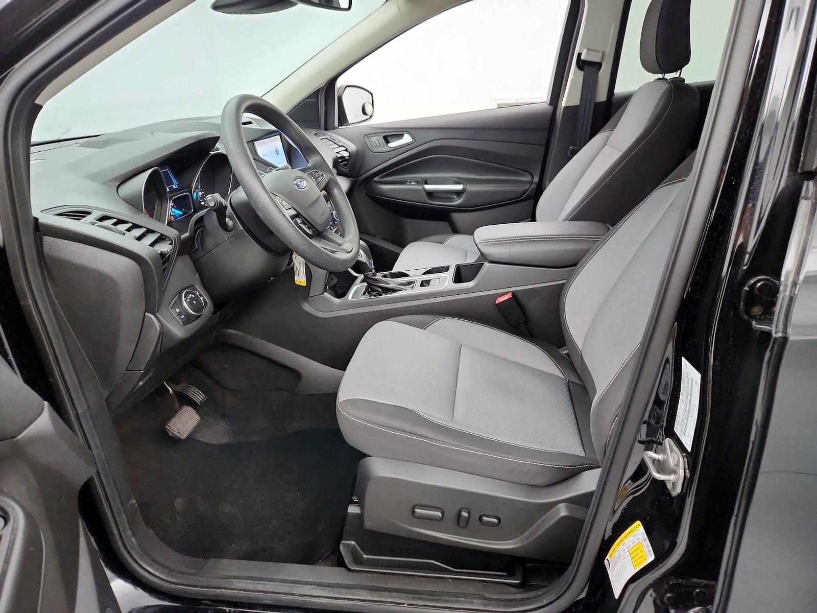 2018 Ford Escape SE - Photo 12