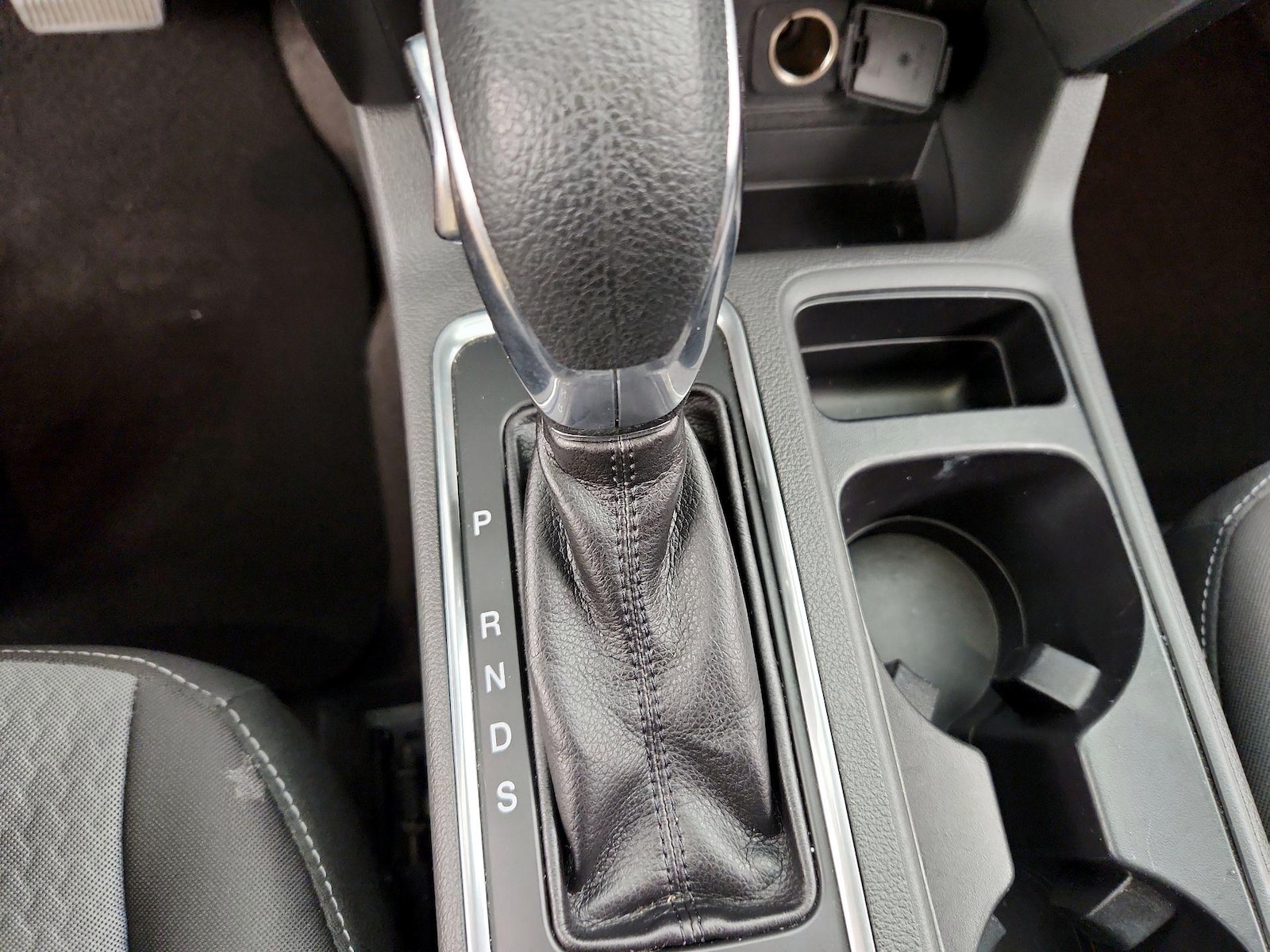 2018 Ford Escape SE - Photo 18