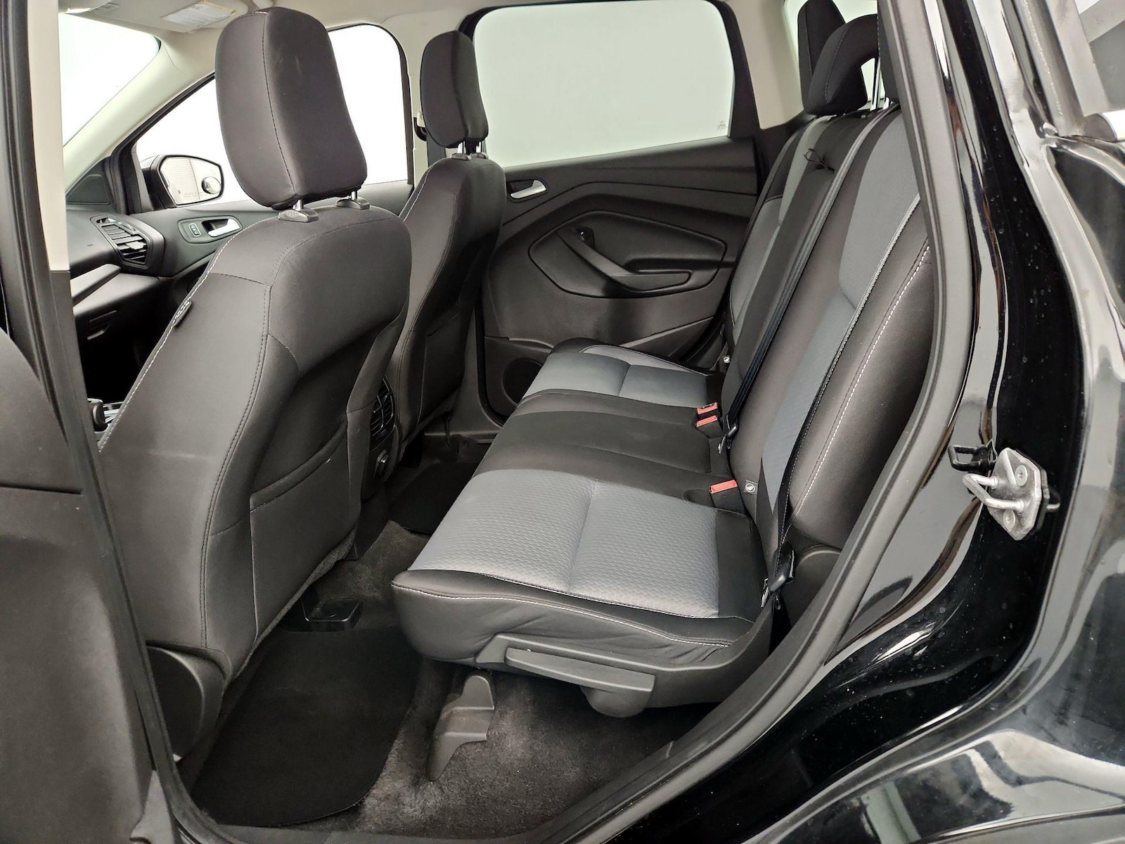 2018 Ford Escape SE - Photo 20