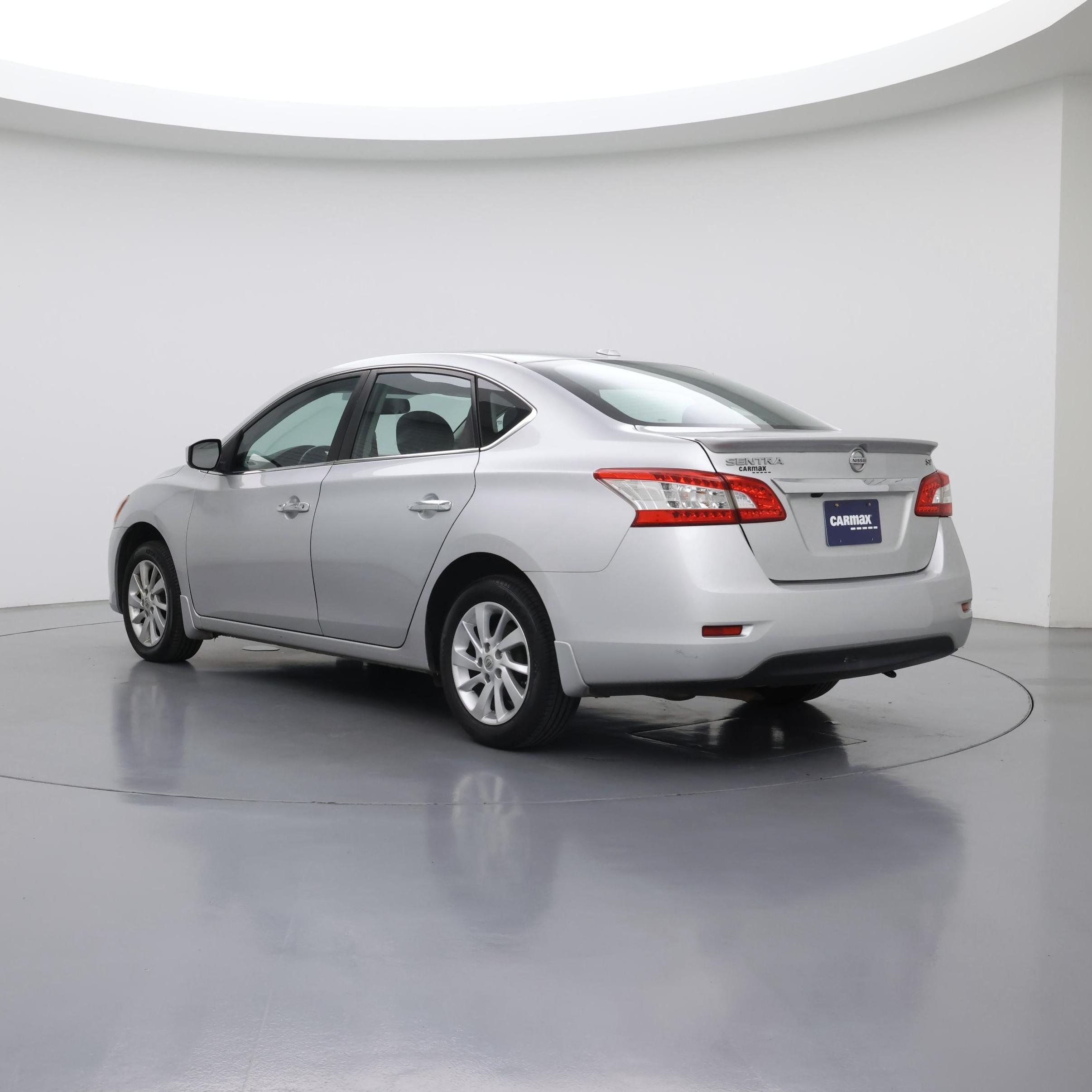 Thumbnail: 2015 Nissan Sentra - 2