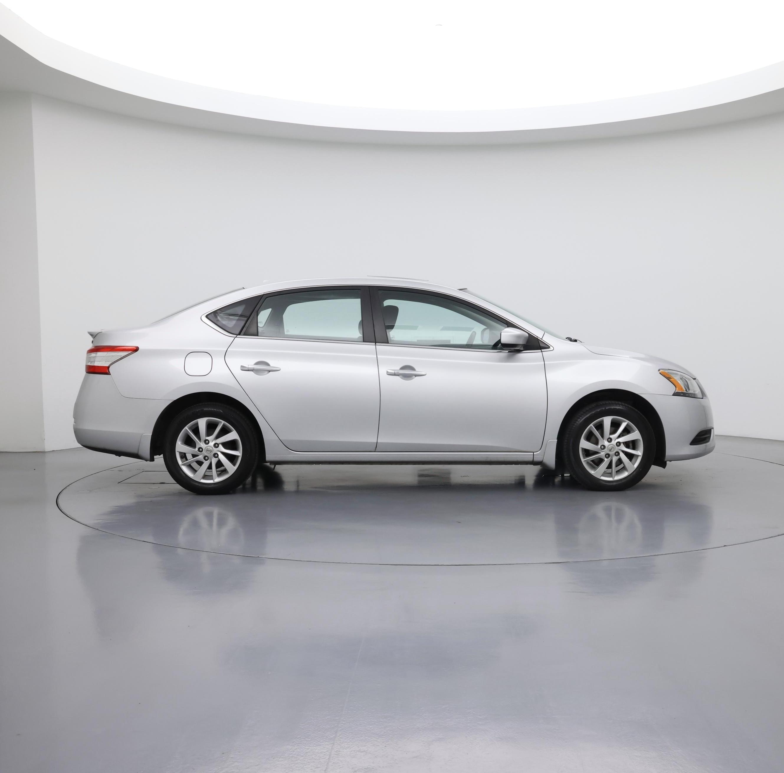 Thumbnail: 2015 Nissan Sentra - 7