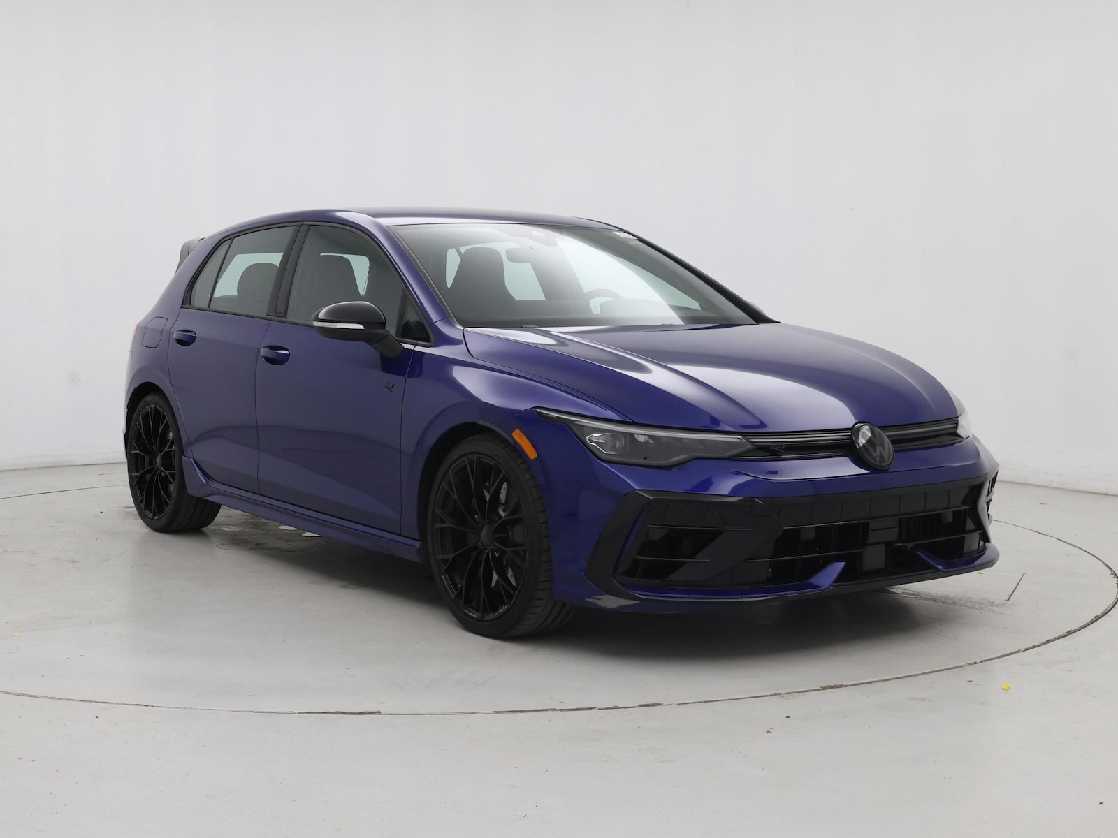 2025 Volkswagen Golf R R - Photo 2