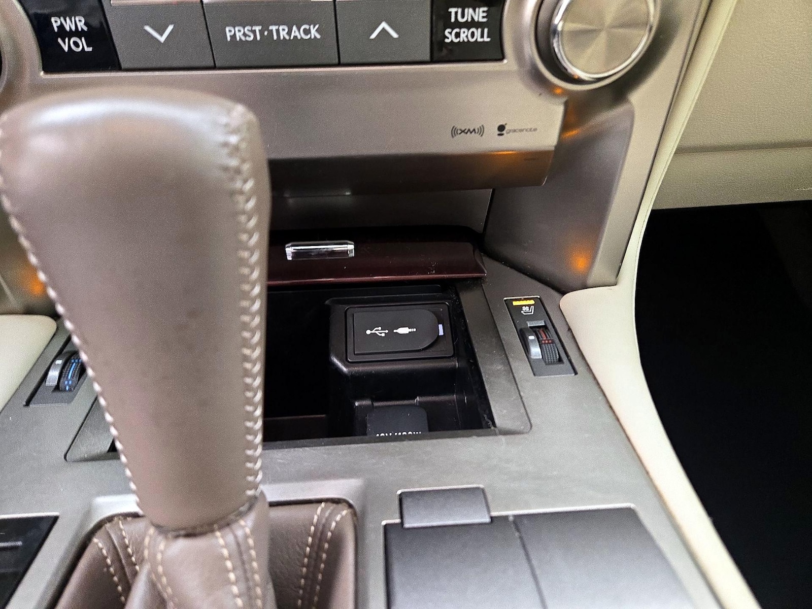 2019 Lexus GX PREMIUM - Photo 20