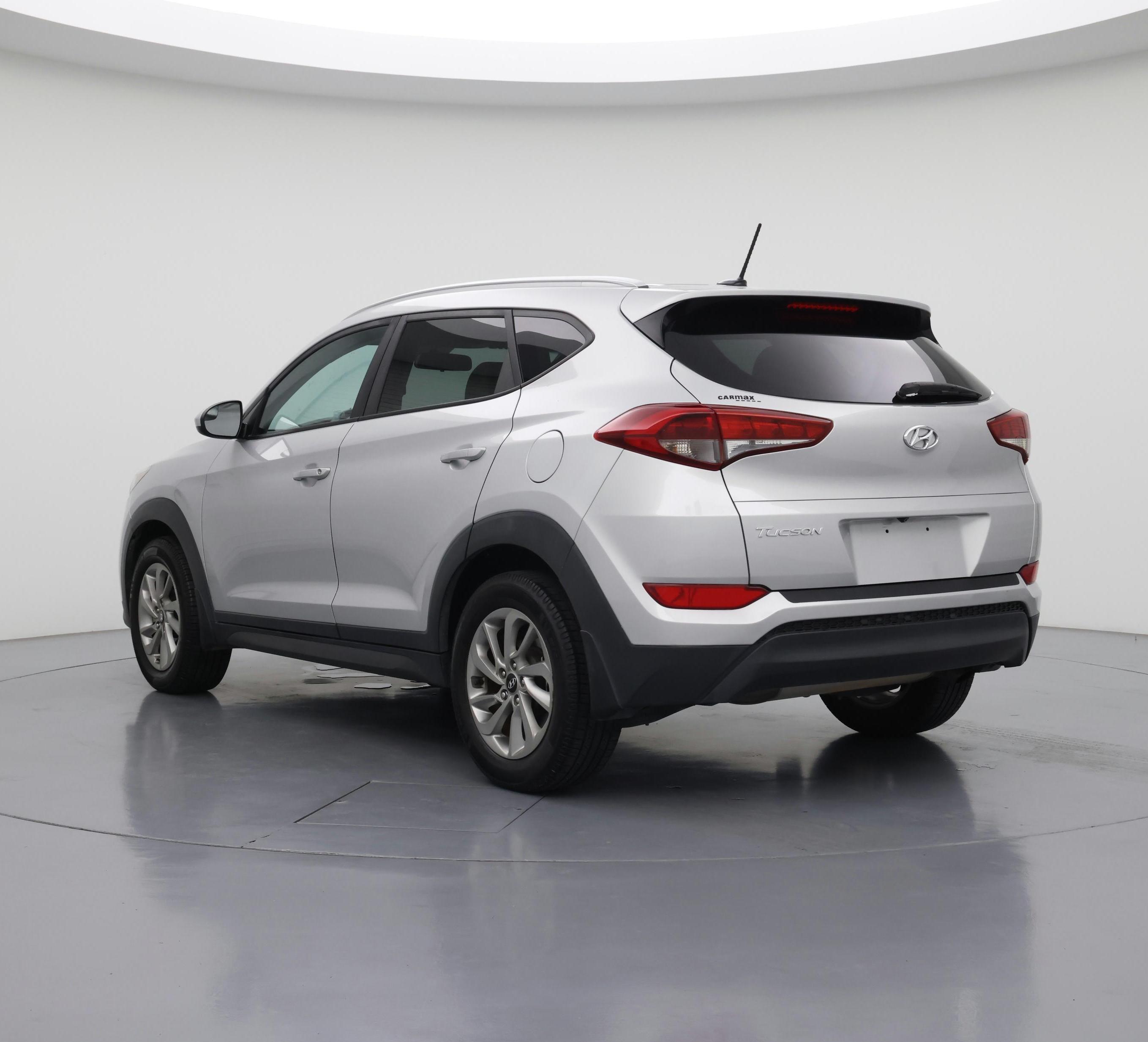 Thumbnail: 2016 Hyundai Tucson - 2