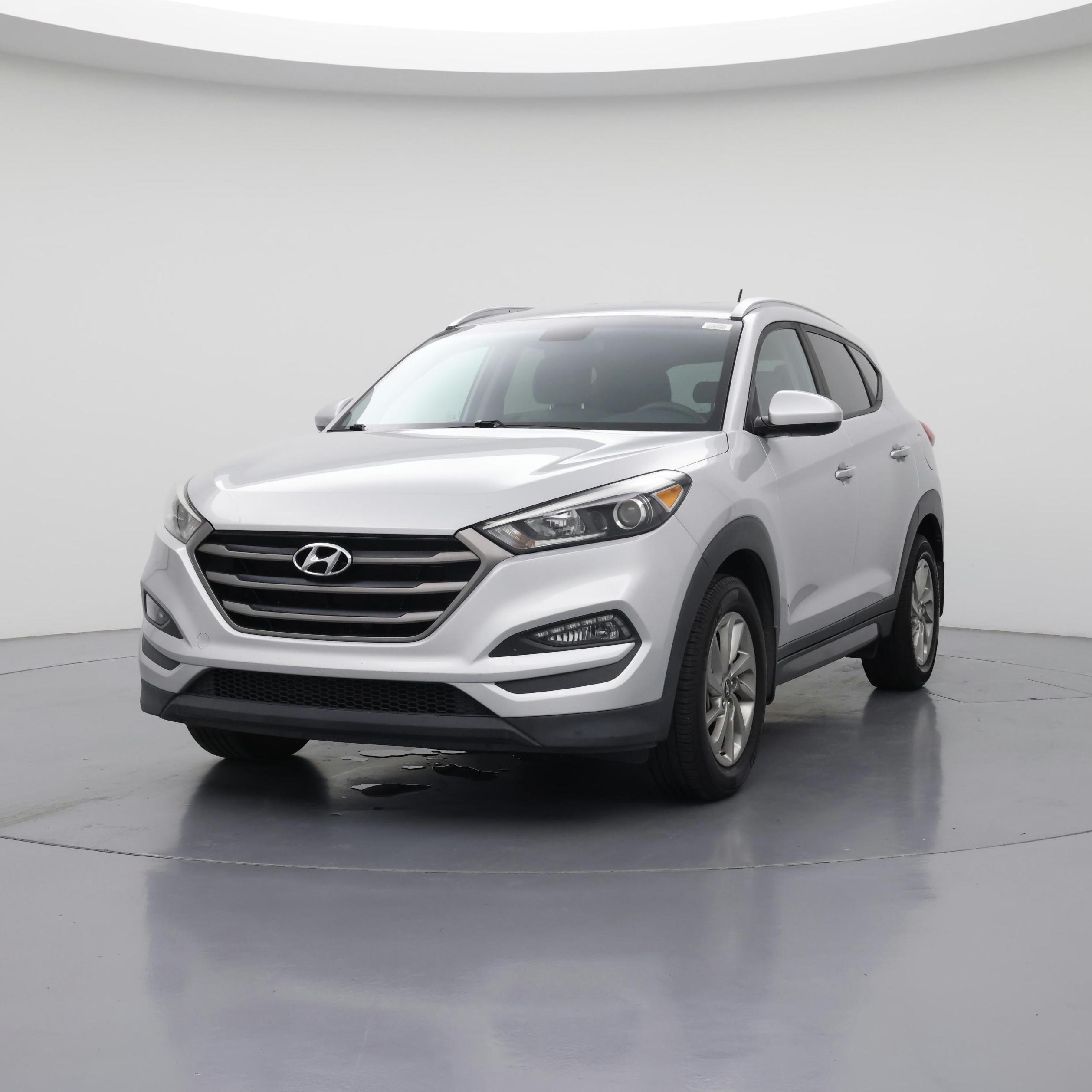 Thumbnail: 2016 Hyundai Tucson - 4