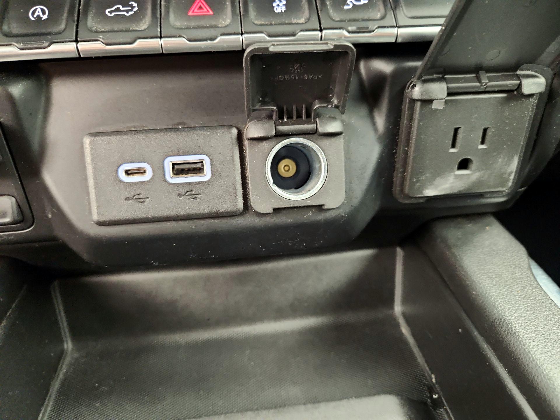 Thumbnail: 2019 Chevrolet Silverado 1500 - 18