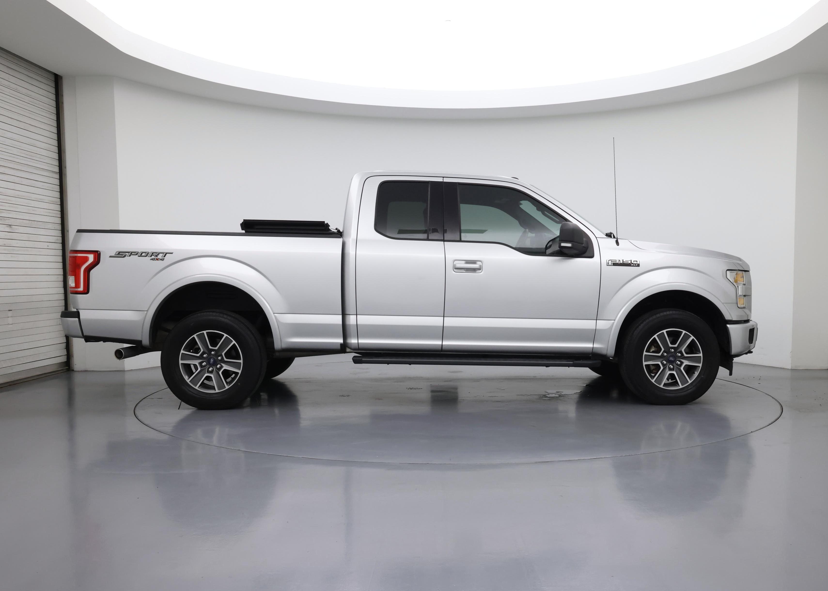 Thumbnail: 2017 Ford F-150 - 7