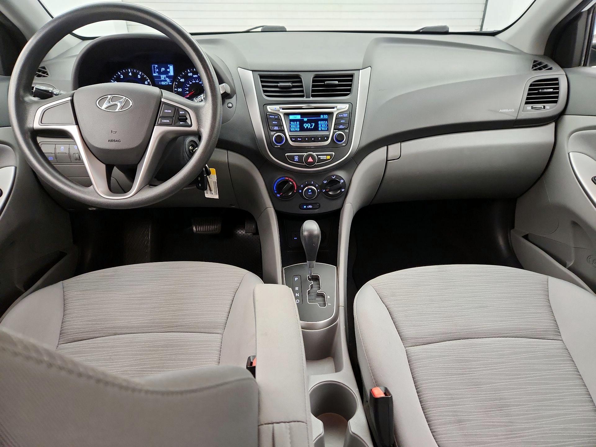 Thumbnail: 2015 Hyundai Accent - 9